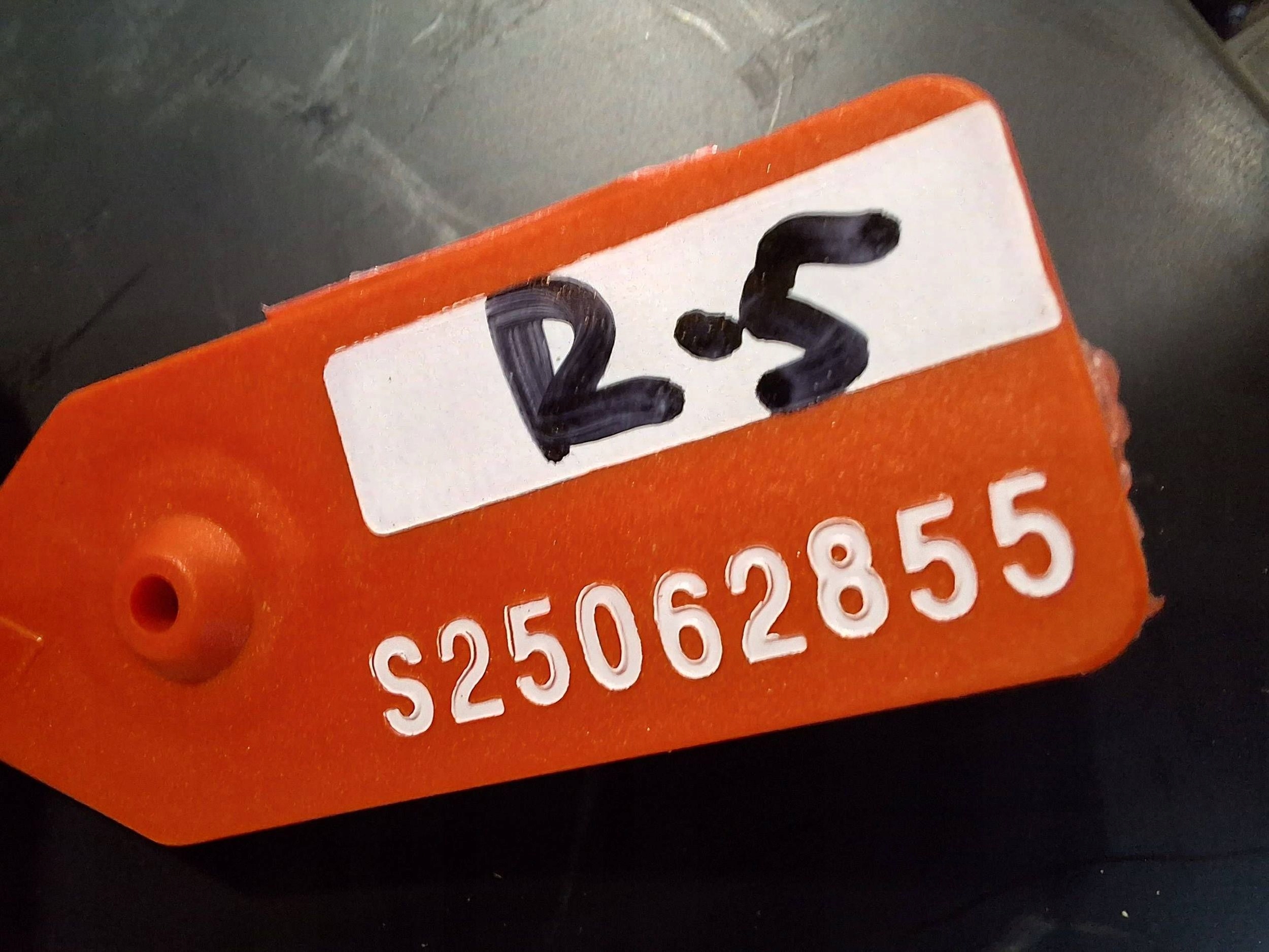 parafango Destra Anteriore 631001642R RENAULT CAPTUR e 2013-19 nuovo Originale