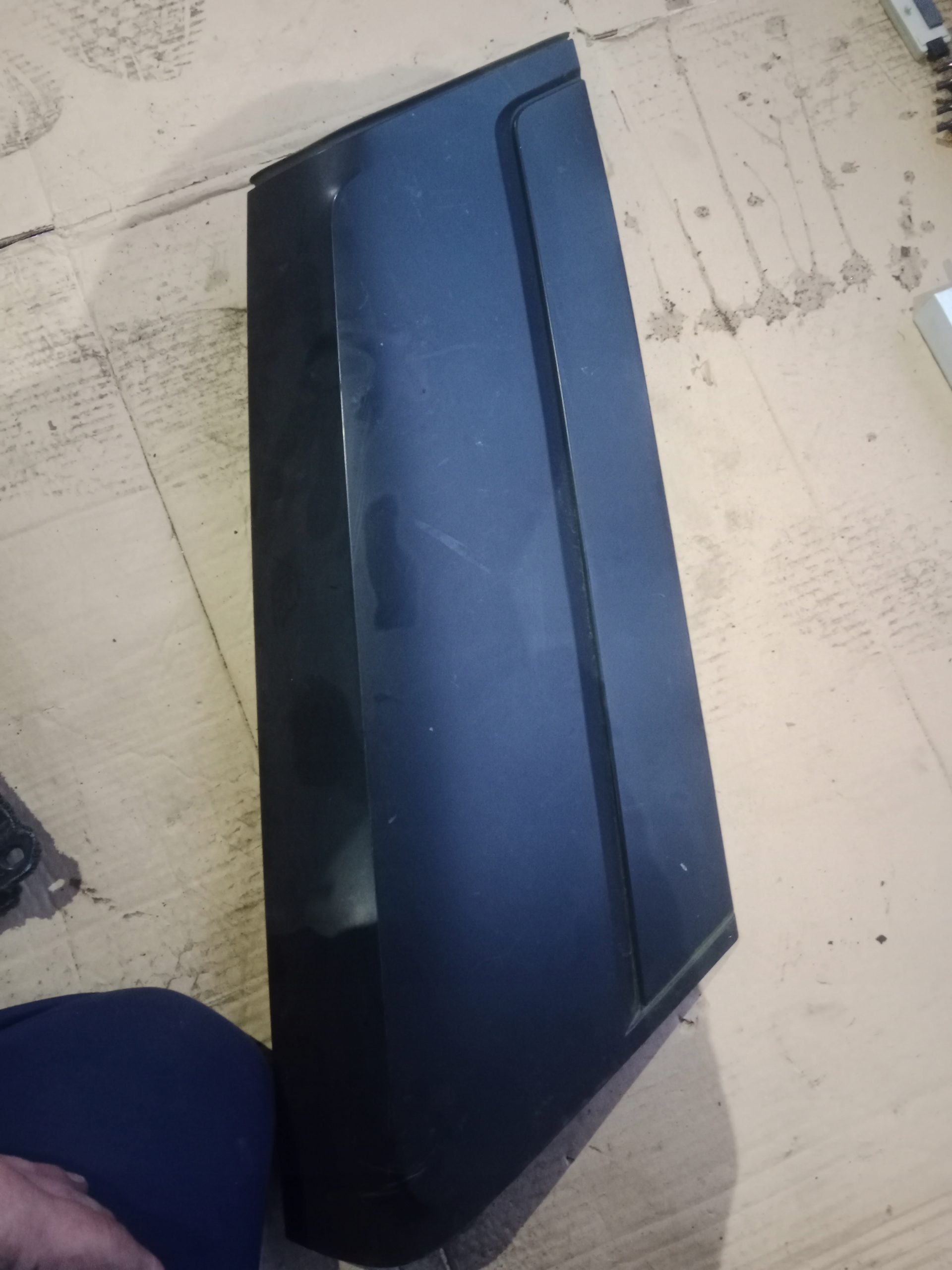 Blende Abdeckung SLUPKA rechts RANGE ROVER L322 DDH000082