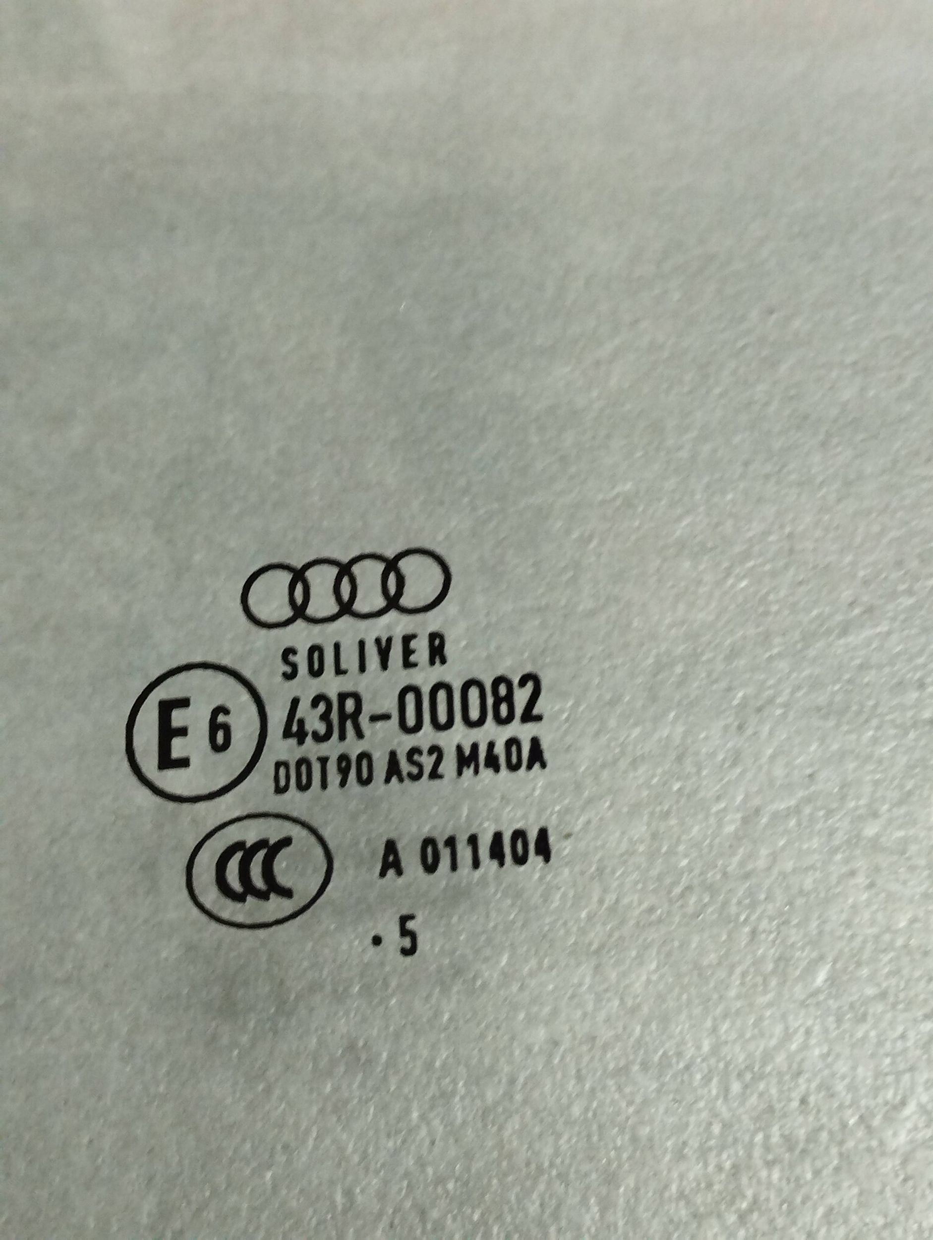 Audi A7 4G 2015 window left rear part
