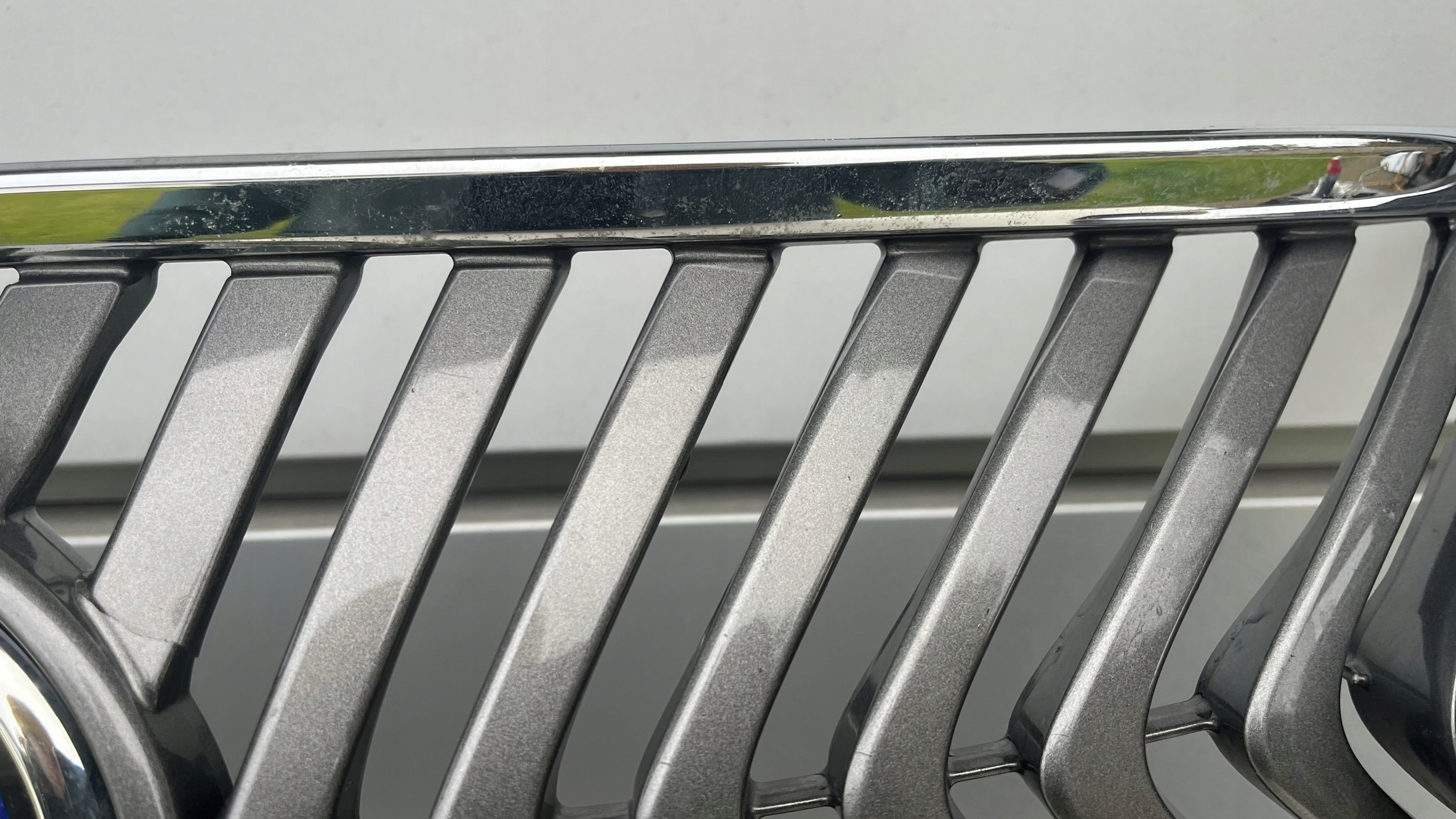 Lexus ES XZ1L Kühlergrill FRONTGRILL Kühlergitter 53112334905311233 - Thumbnail 4