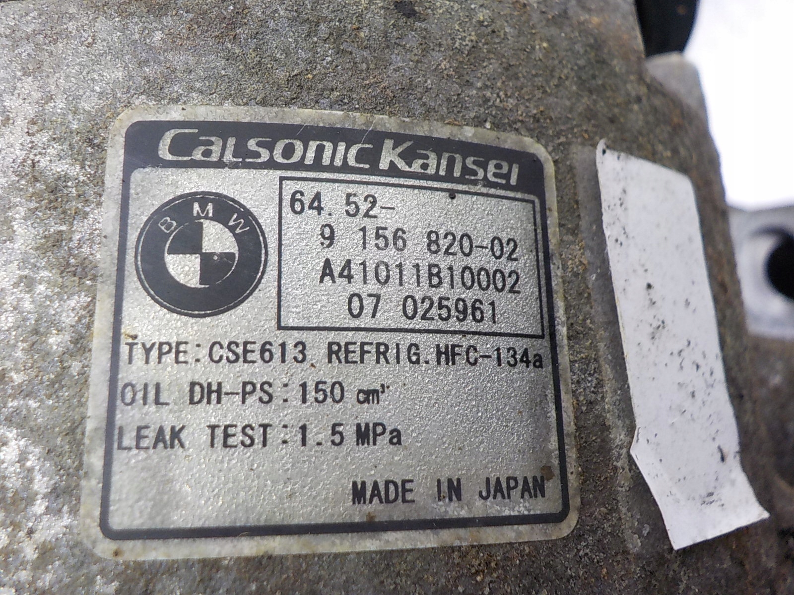 BMW 3 E90 2.0 B kompresor klimatizaci 9156820-02