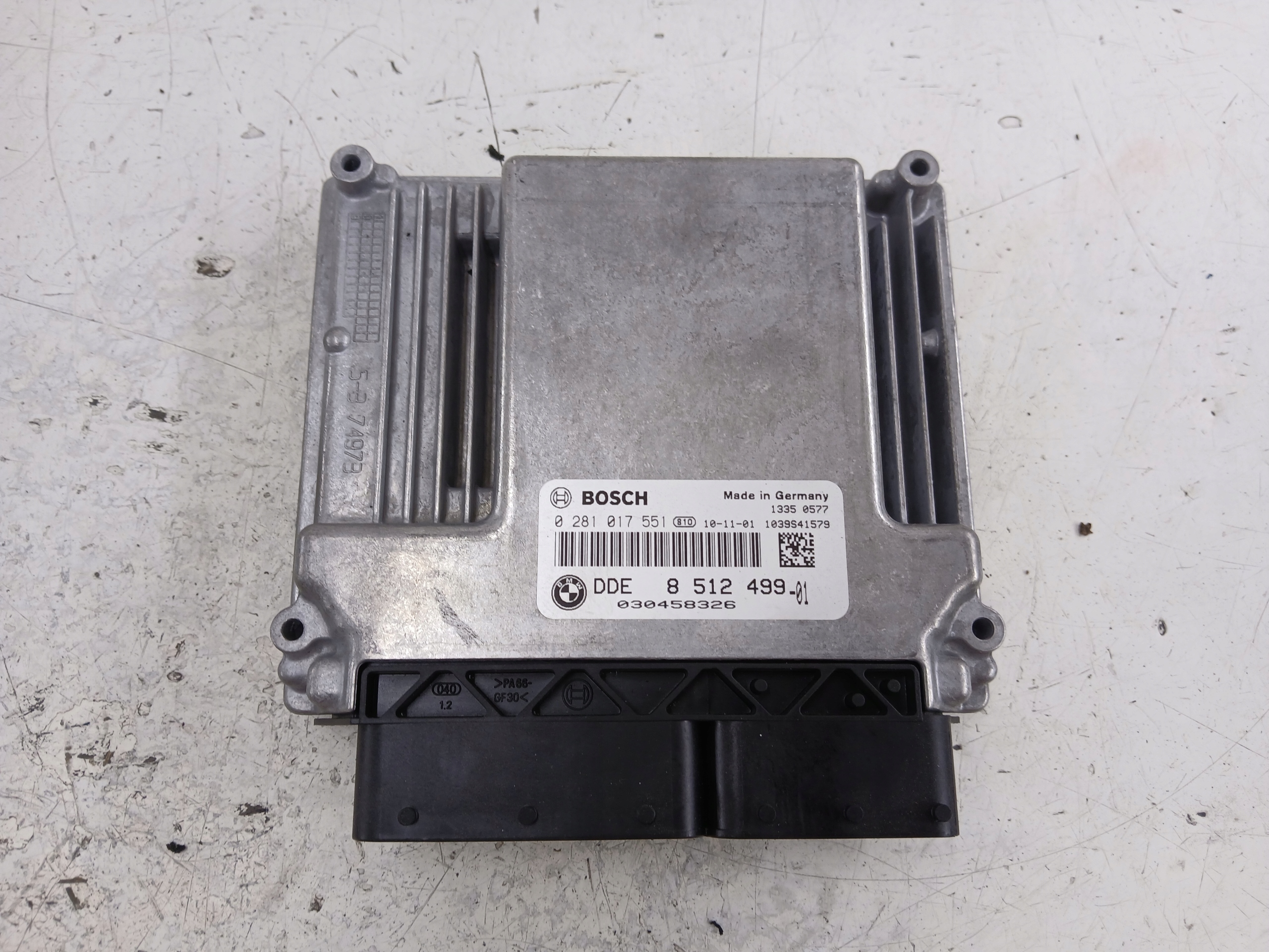 BMW E87 E84 2.0 D Bedienteil DES MOTORS 8512499