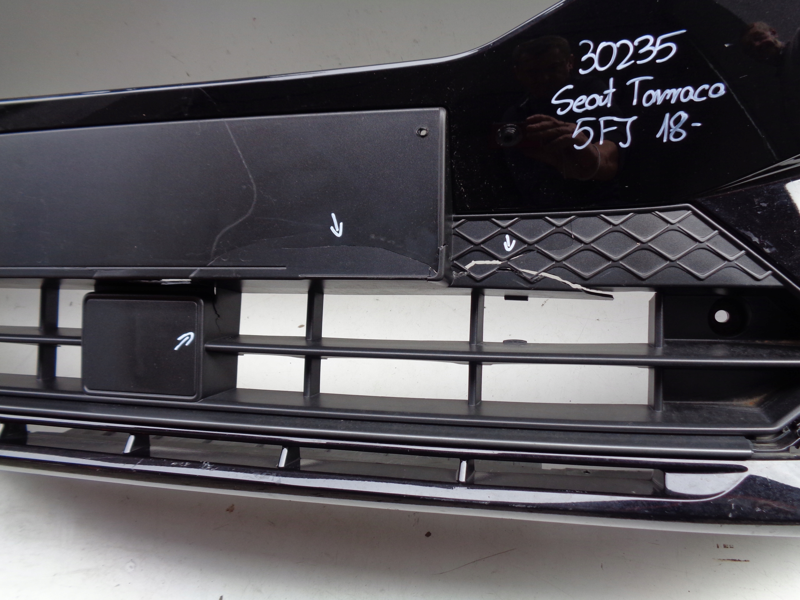 FRONTSTOSSSTANGE SEAT TARRACO 5FJ 18- NR 30235