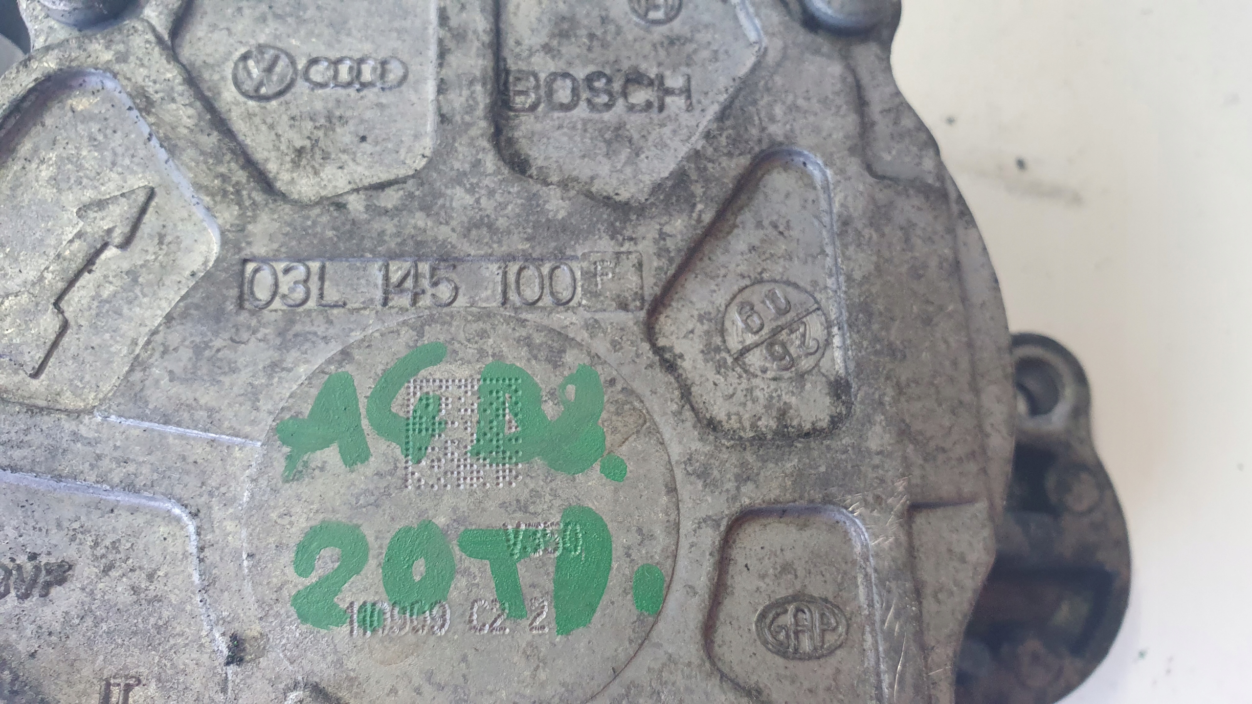 Audi A4 B8 8K0 07- 2.0 tdi Pompe à vide à vide wakum