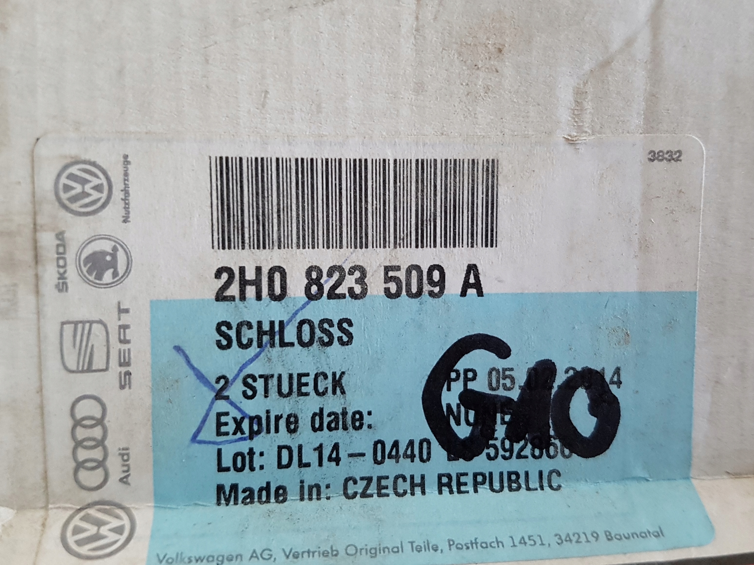 VW AMAROK zamek maski pokrywy silnika 2H0823509A Typ samochodu 4x4/SUV Samochody osobowe