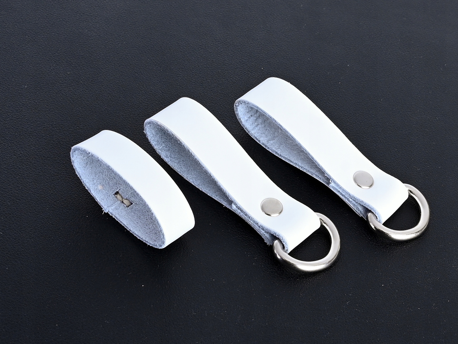 Wojskowy SKÓRZANY Pasek OFICERSKI 4,5cm Jeans Mundur BIAŁY Długość bez klamry 125 cm