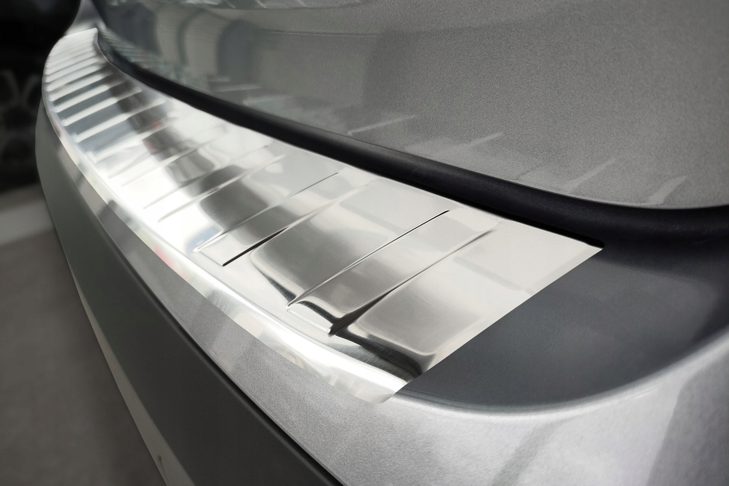 LISTWA NA ZDERZAK CITROEN C4 III E C4 2020 Installation side Rear