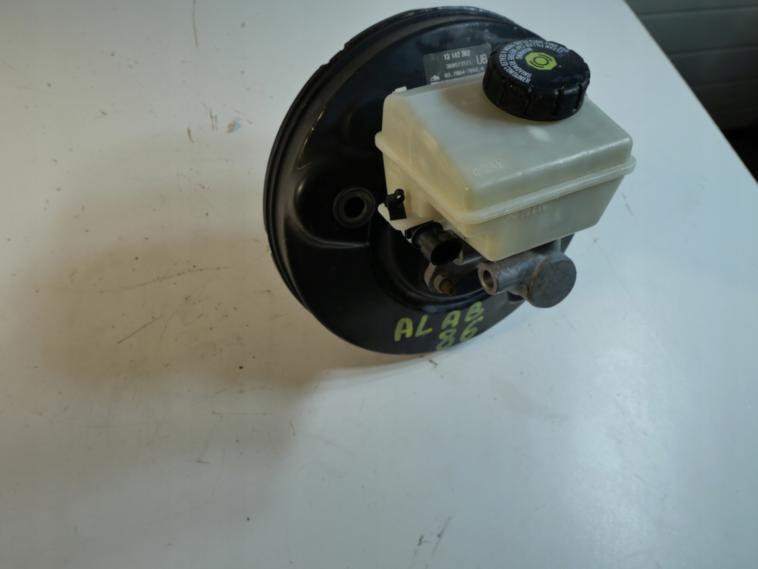 servo pumpa kočnice OPEL 13142362