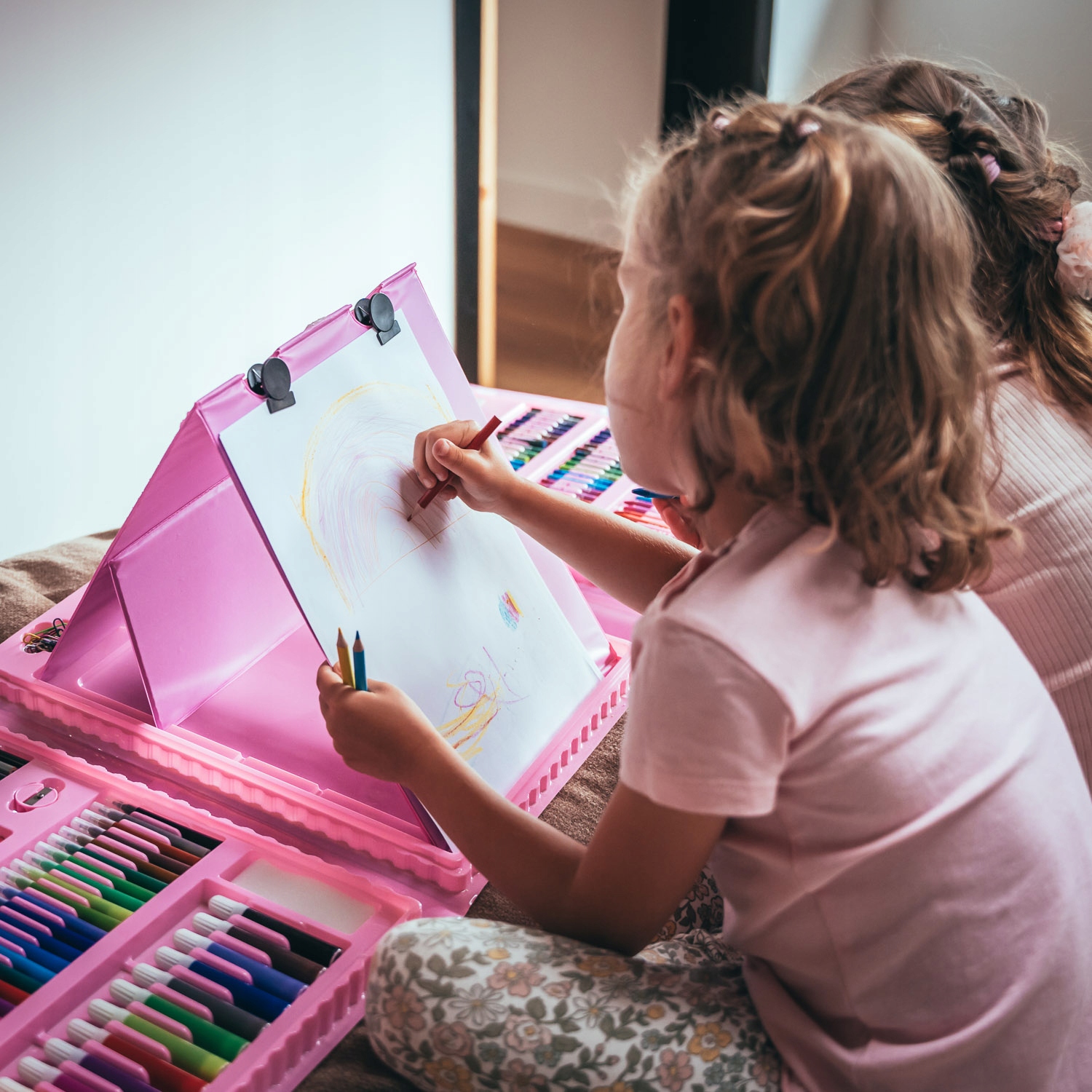 ZESTAW DO MALOWANIA DLA DZIECI DZIEWCZYNEK ARTYSTYCZNY PLASTYCZNY WALIZKA Marka Ragi