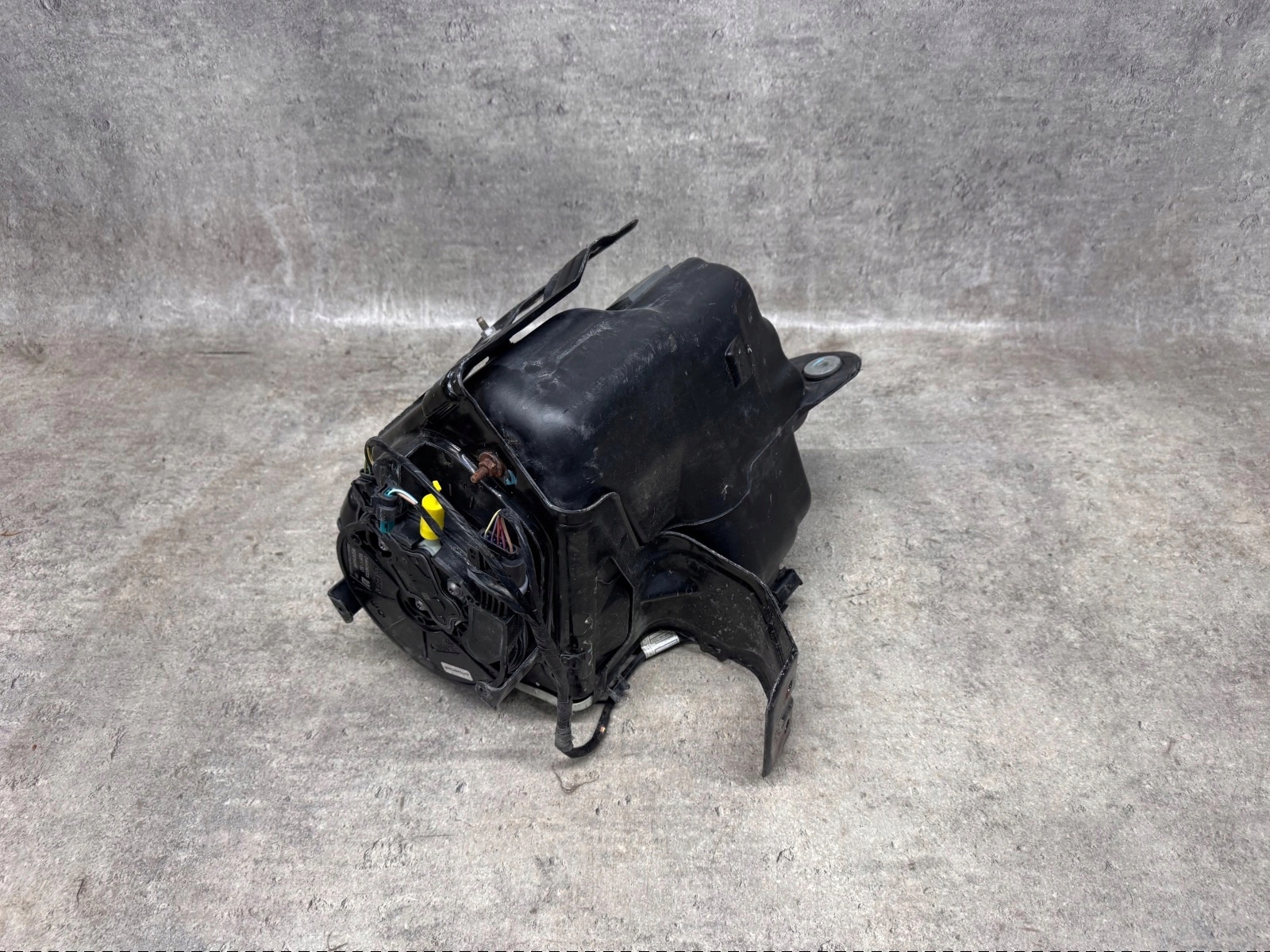 BMW OE 7295653 zbiornik AdBlue