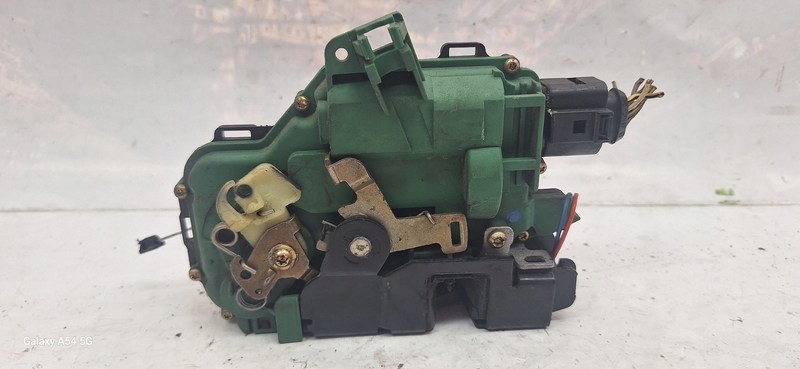 lock door SKODA OCTAVIA and left front C3B1837015Q