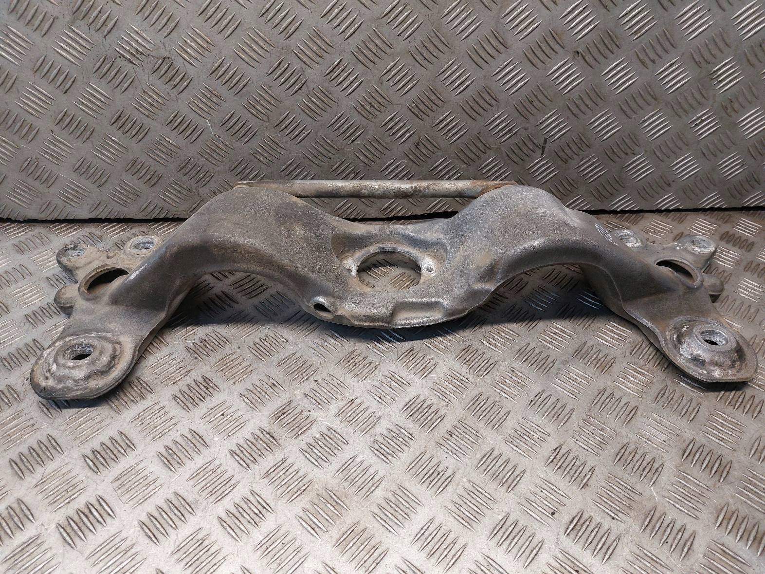 Supporto cambio ingranaggi AUTOMAT AUDI A4 B6 1.9 TDI 8E0399263AG