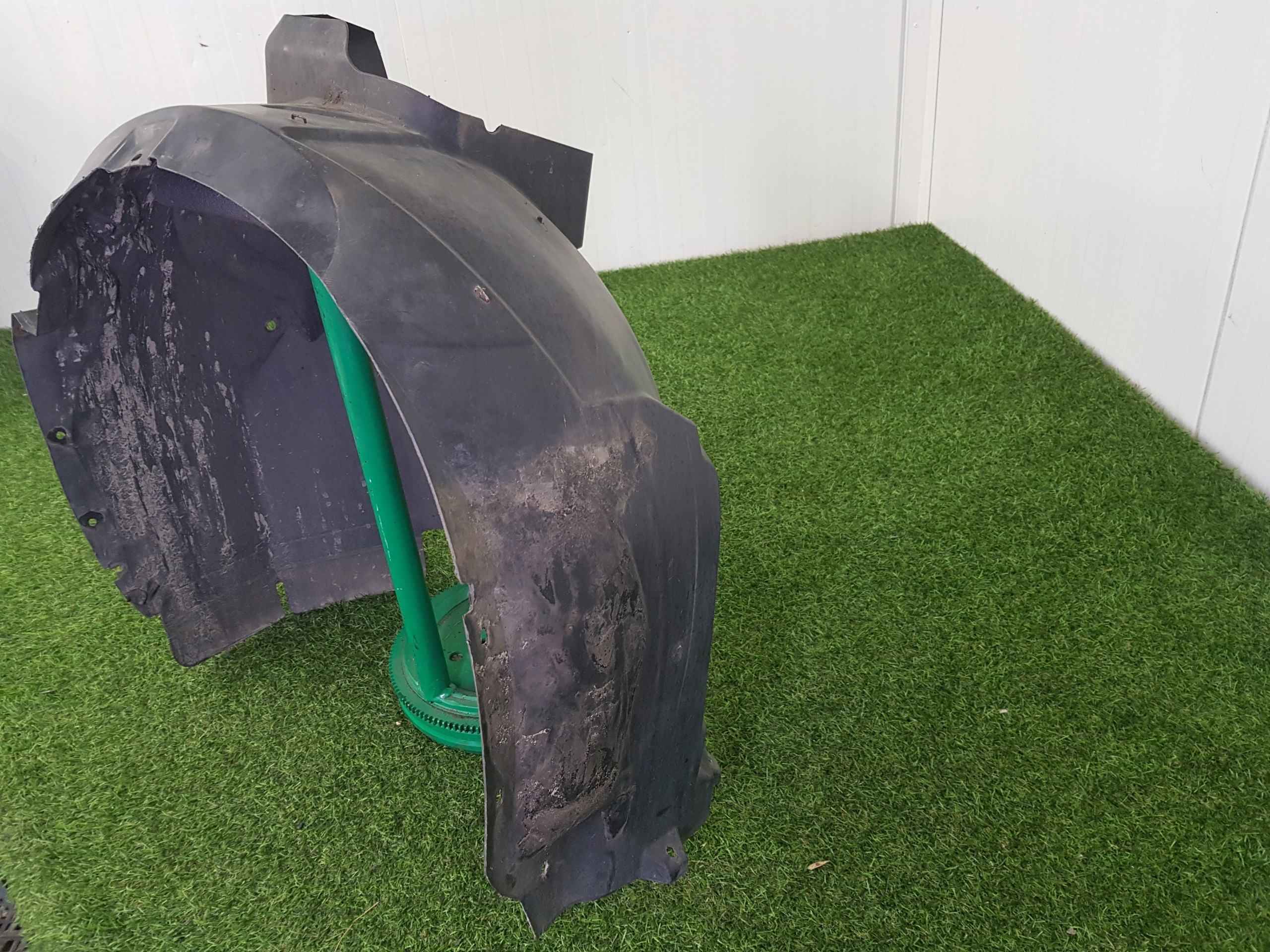 mudguard left front FORD MONDEO MK 4