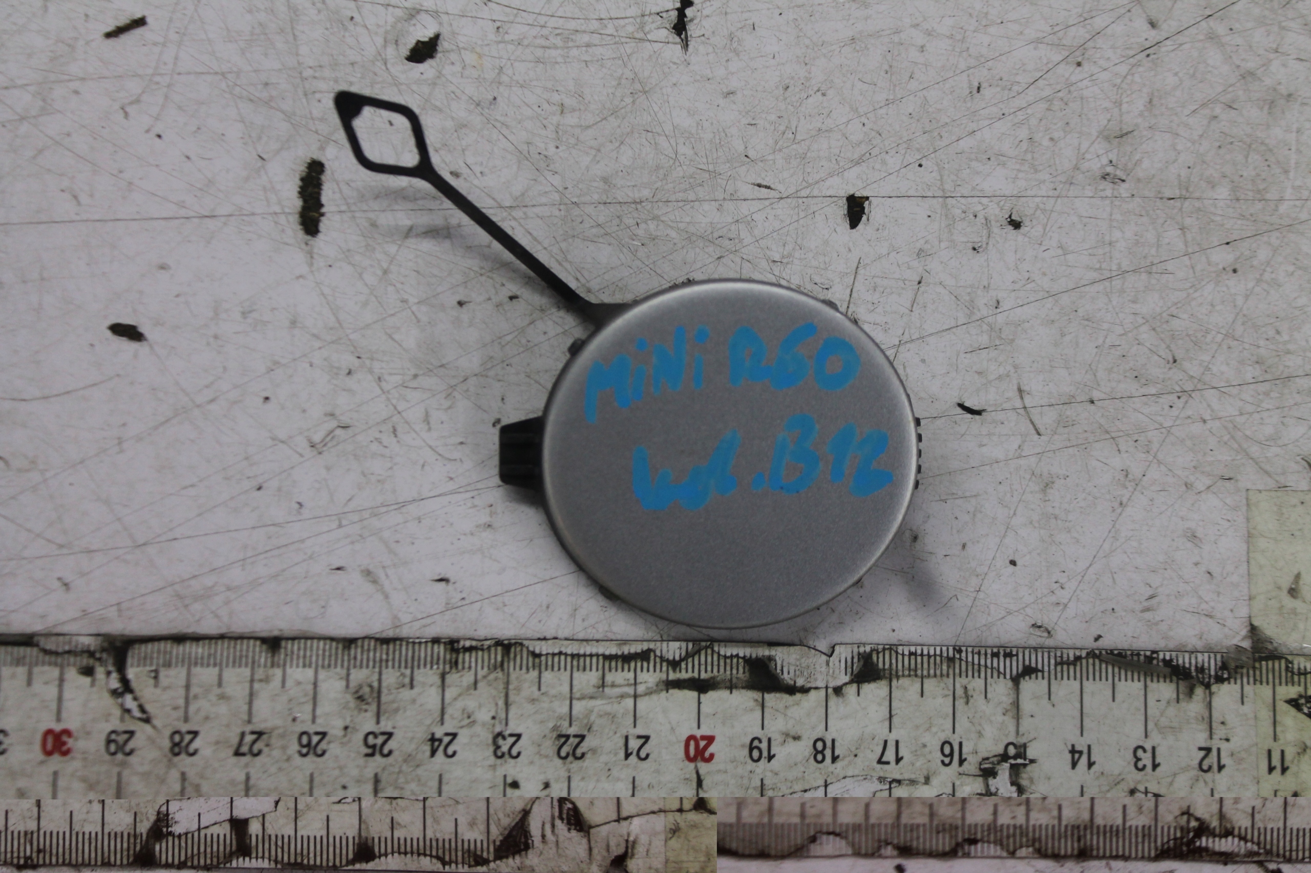 ABSCHLEPPÖSE LINKS HECK 9805941 MINI R60 10-17