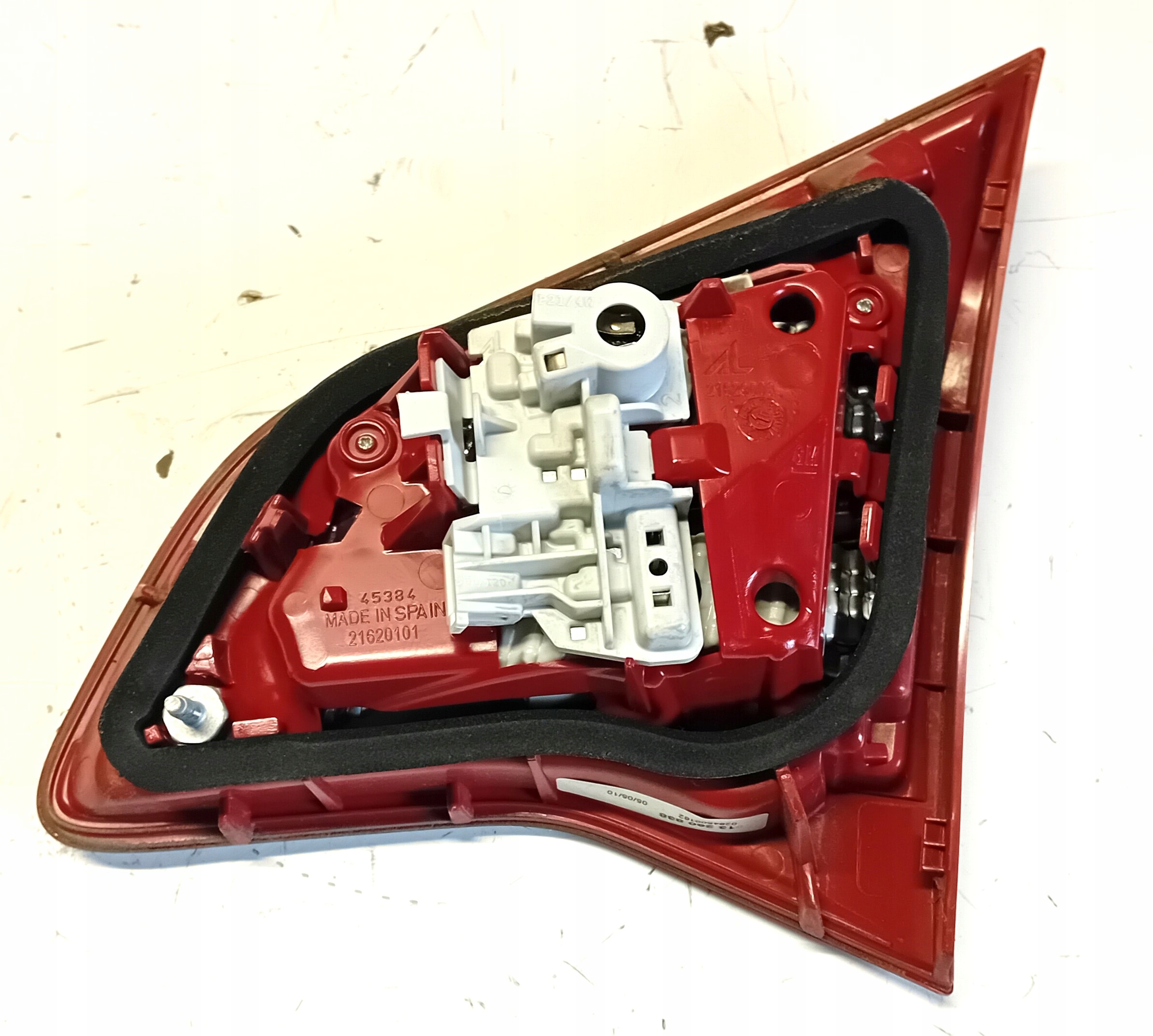 light left rear part bonnet OPEL MERIVA B EUR 13260838