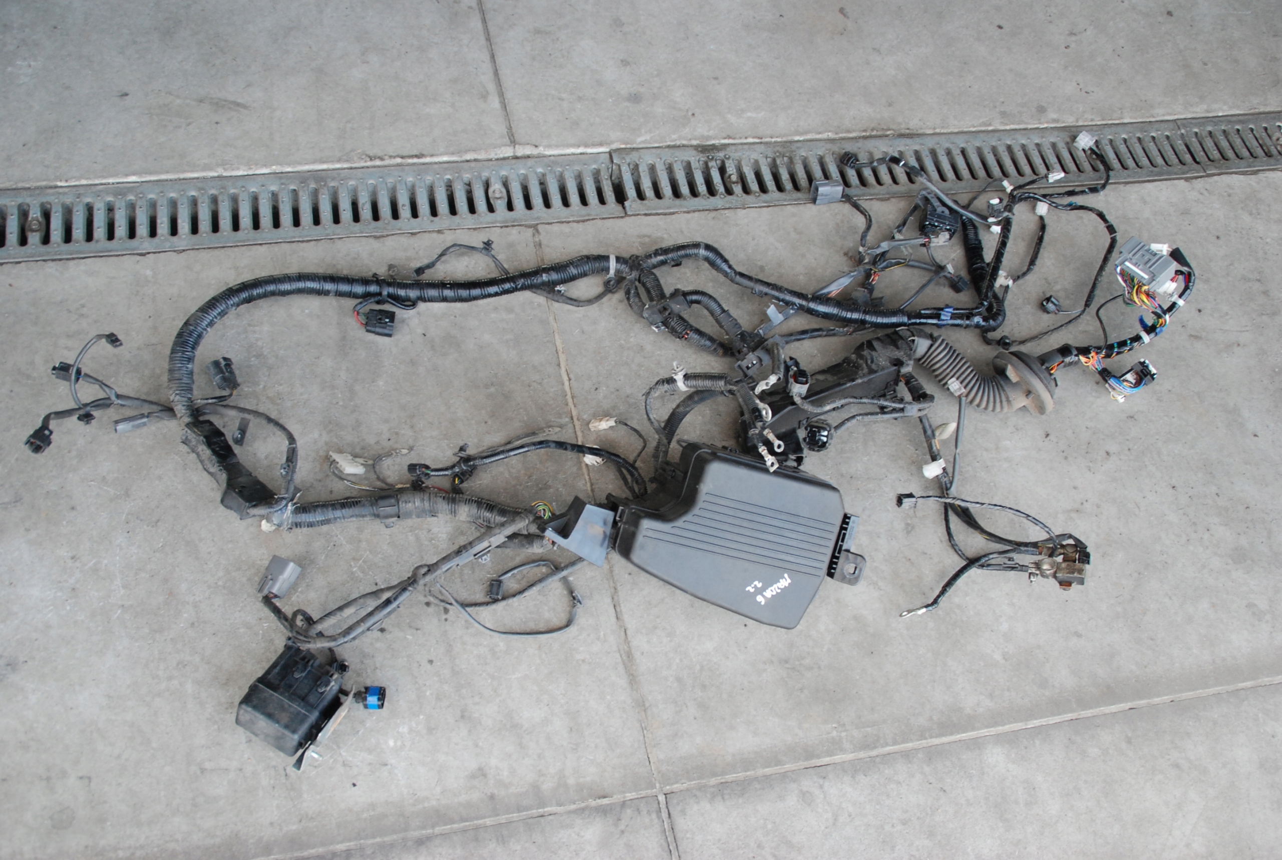 MAZDA 6 III GJ 2.2 12-17 ВСТАНОВЛЕННЯ МОТОРНОГО ВІДСІКУ