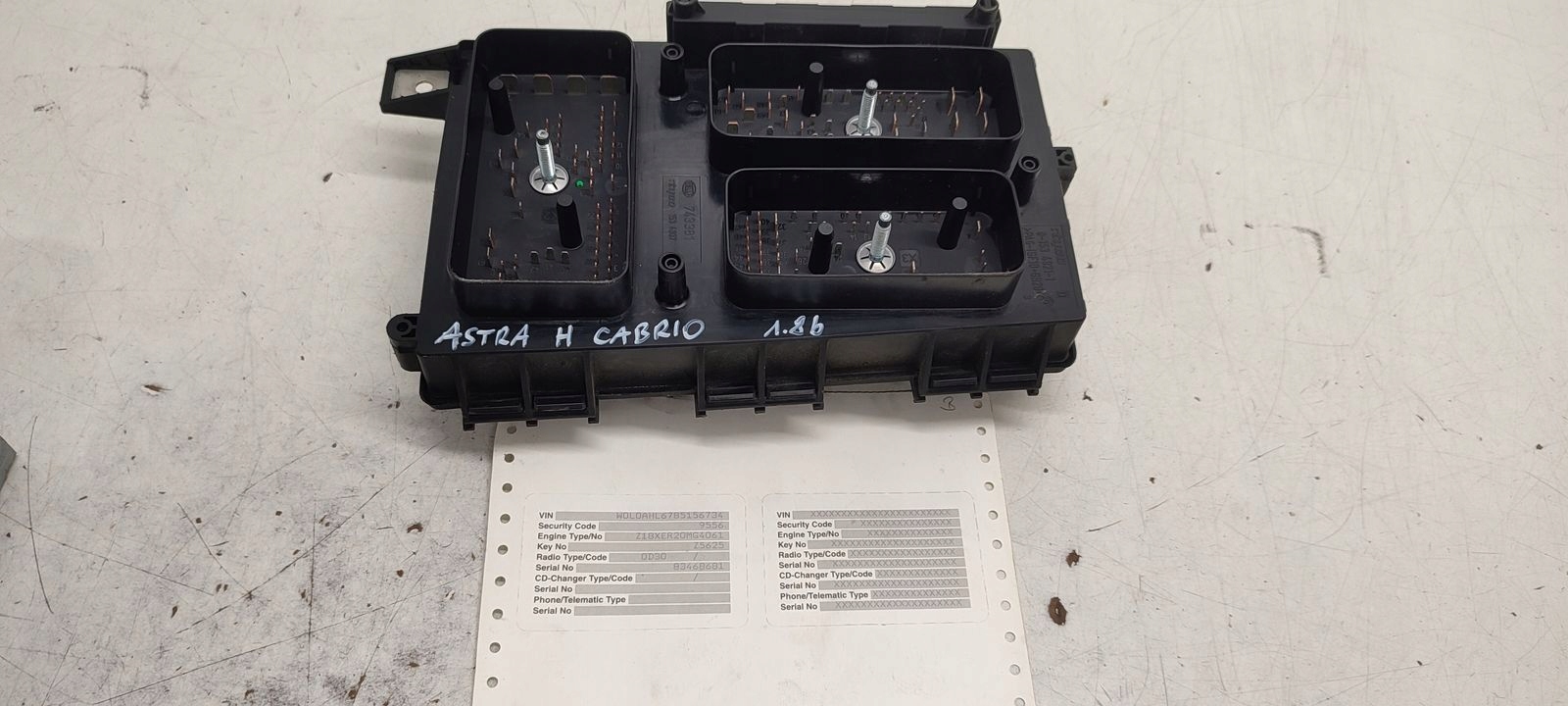 Module fusibles Opel Astra H 1,8 16V