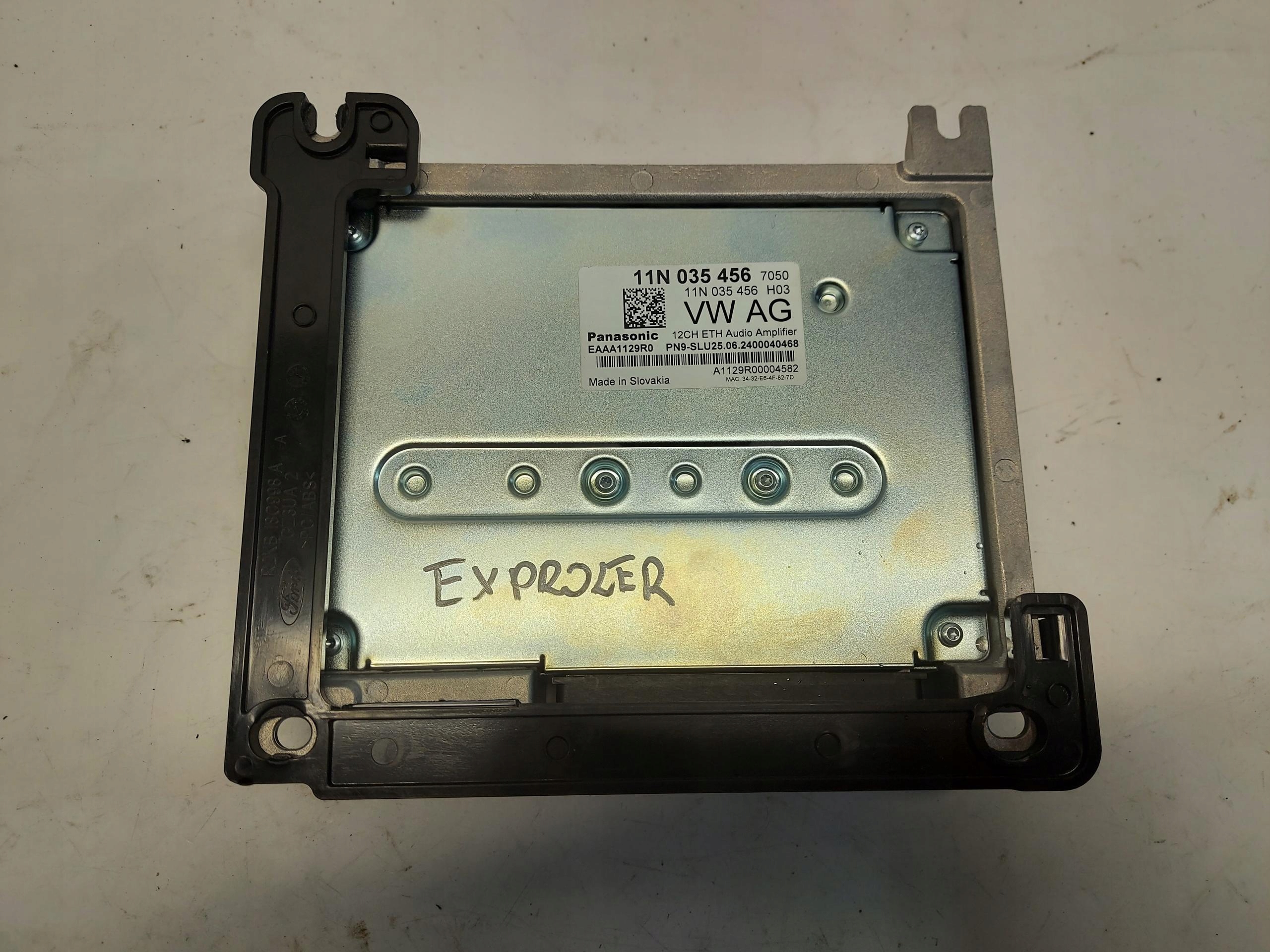 Ford Explorer VII R2KB amplifier speakers running board 11N035456