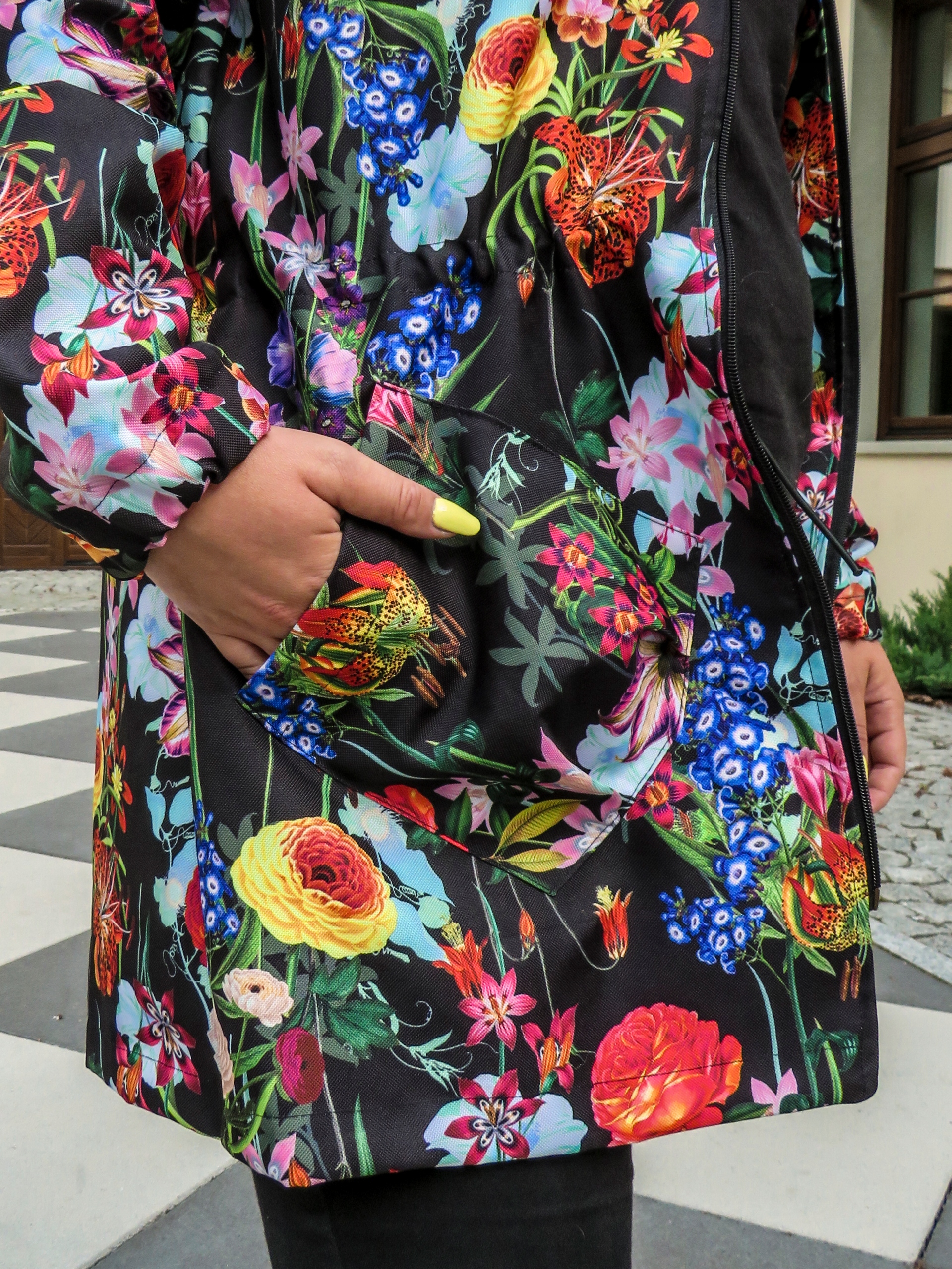 Женская весенняя куртка переходная цветочная парка Brand Perla