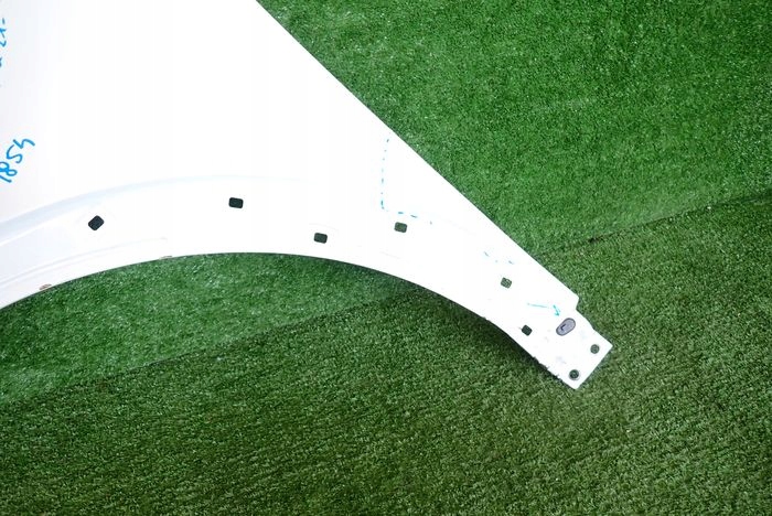 HYUNDAI IONIQ V 20- fender left front front
