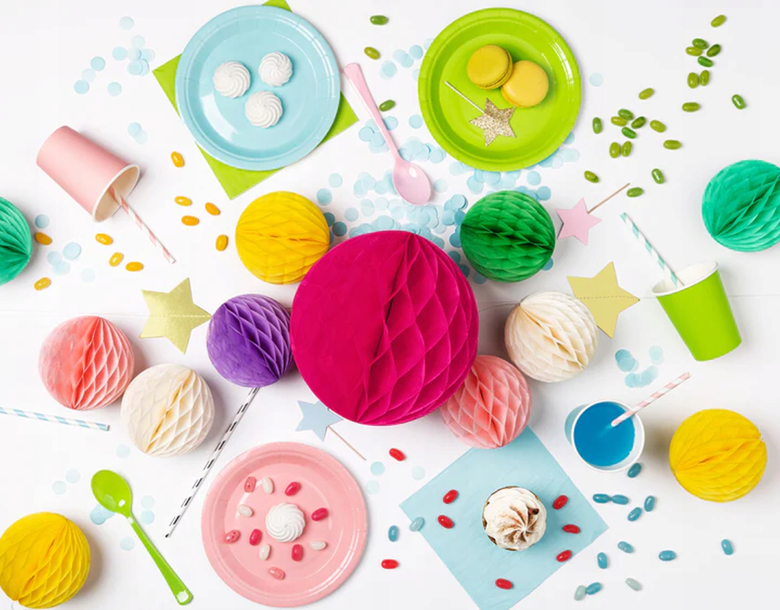 Komplet Kubeczki Talerzyki Różowe na Urodziny Dziewczynki Panieński 12szt Materiał papier