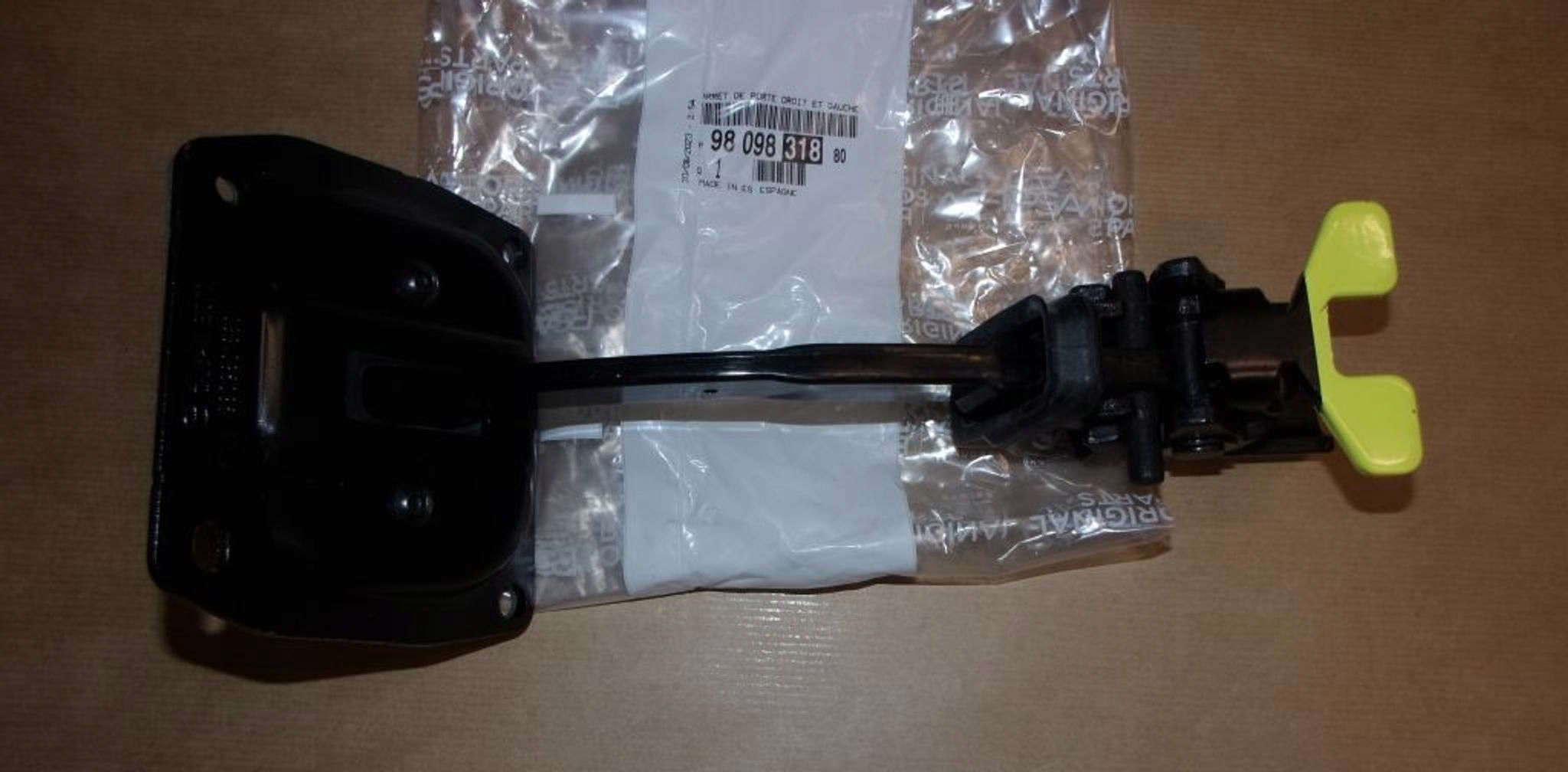 Omezovač Dveří C Traveler Zadní 9809831880