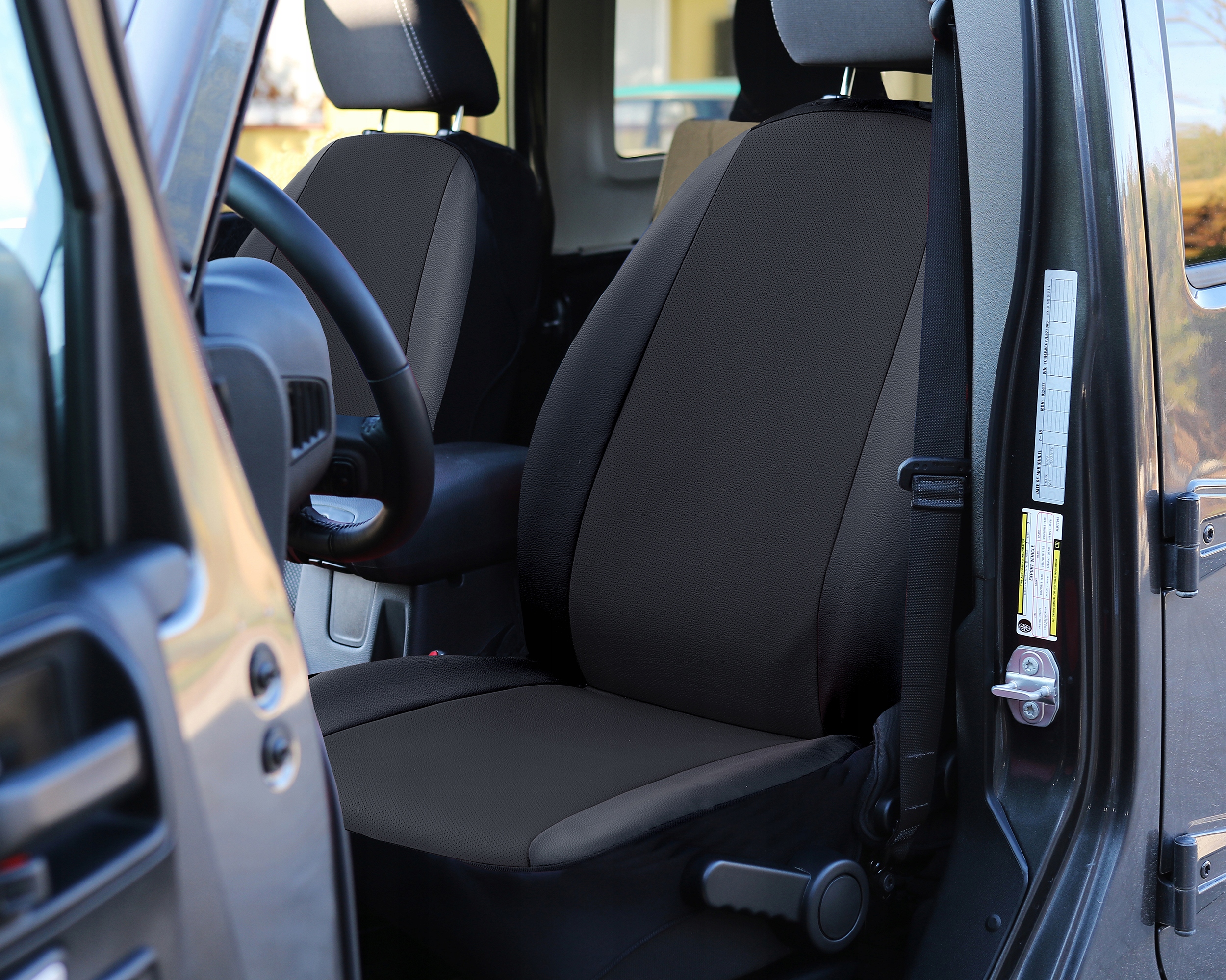 SKÓRZANE POKROWCE MIAROWE PEUGEOT TRAVELLER 9m Rodzaj Dedykowane