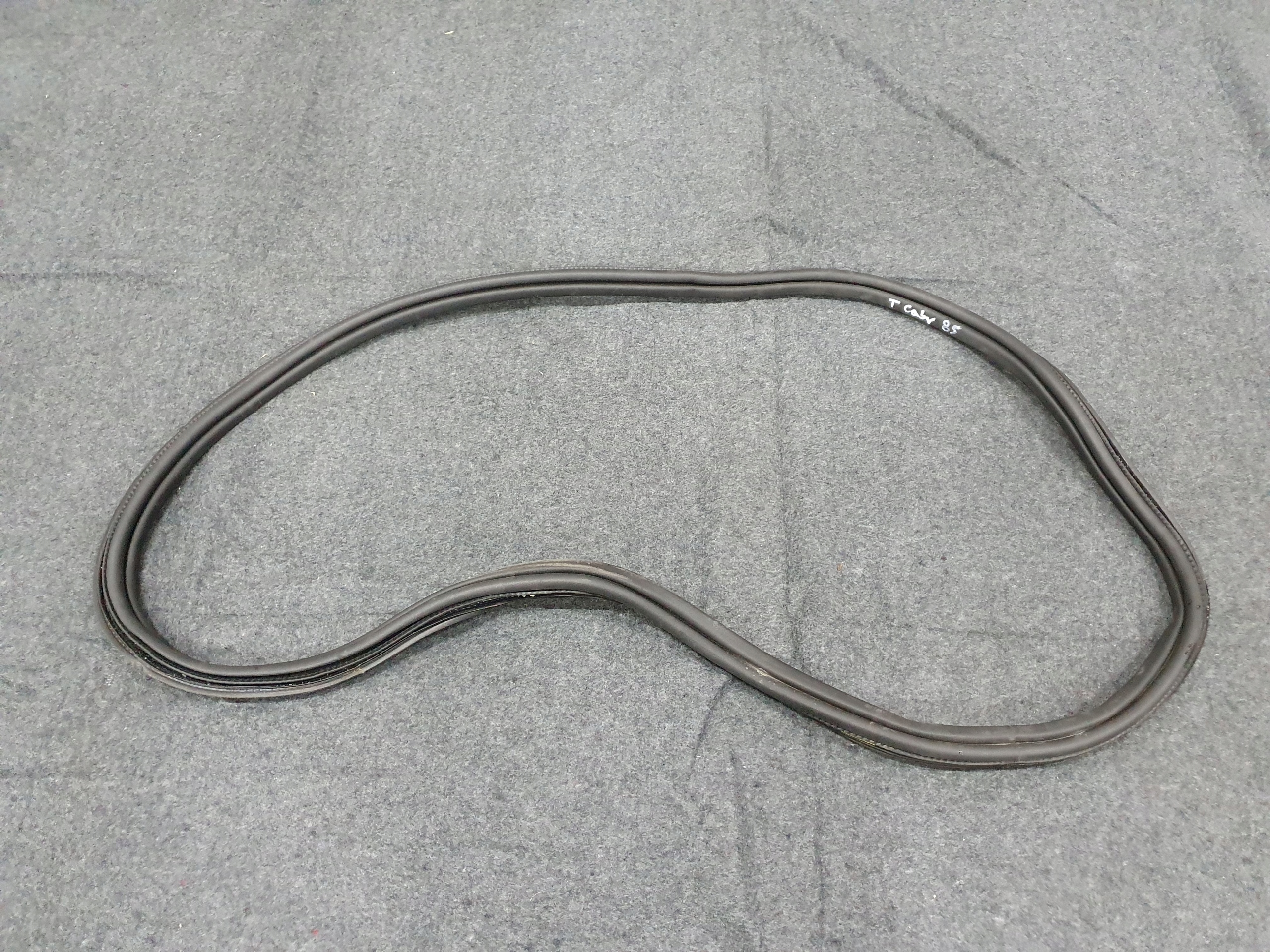 Прокладка багажного відділення cabrio Camaro 2016-