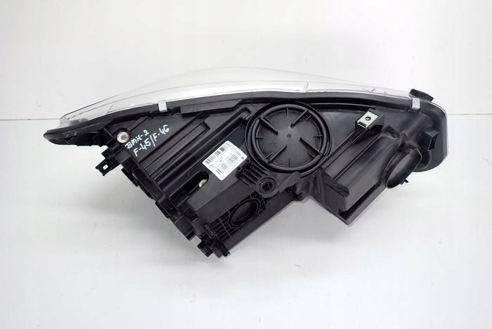 BMW F45 F46 2 14- reflektor left light left 7422573-02
