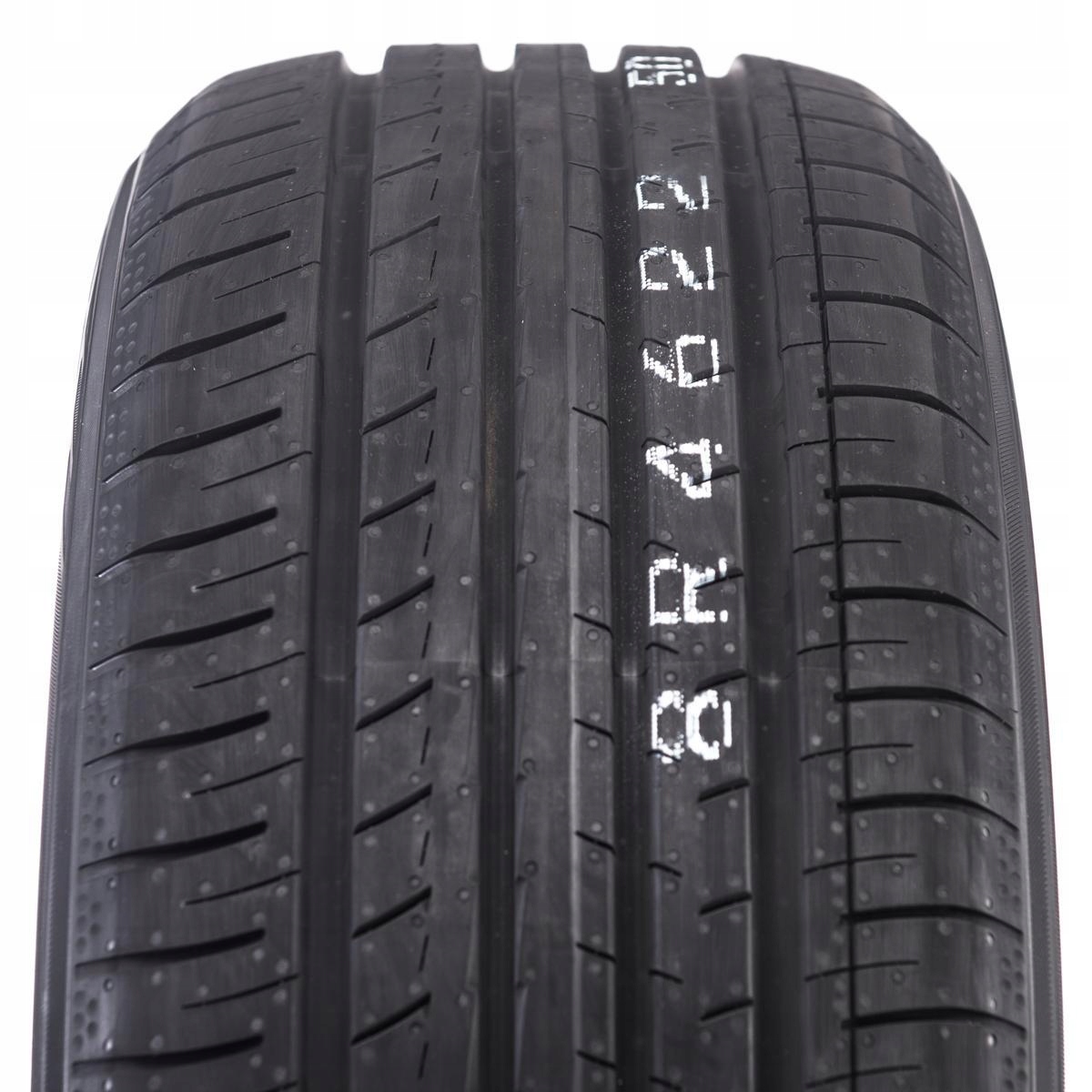 2x Pneumatiky 225/45R17 Yokohama BluEarth-GT AE51