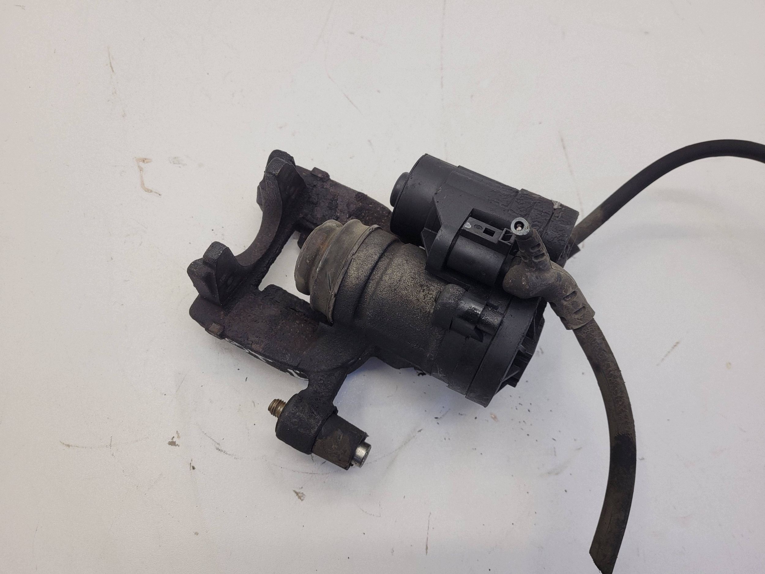 VW GOLF VII AUDI A3 caliper brake left rear part electrical 5Q0615405CK