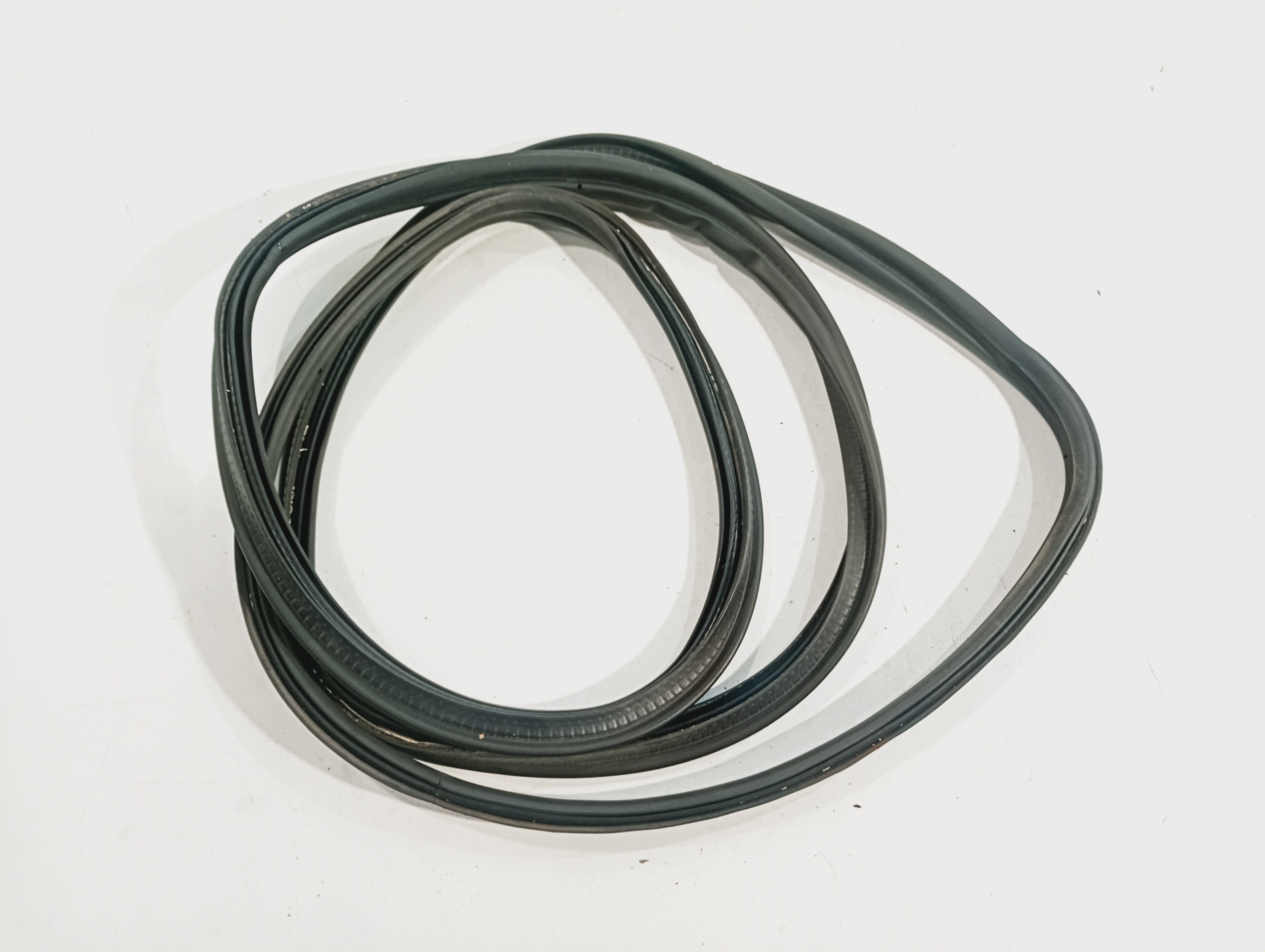 gasket bonnet boot BMW X3 F25 10-17