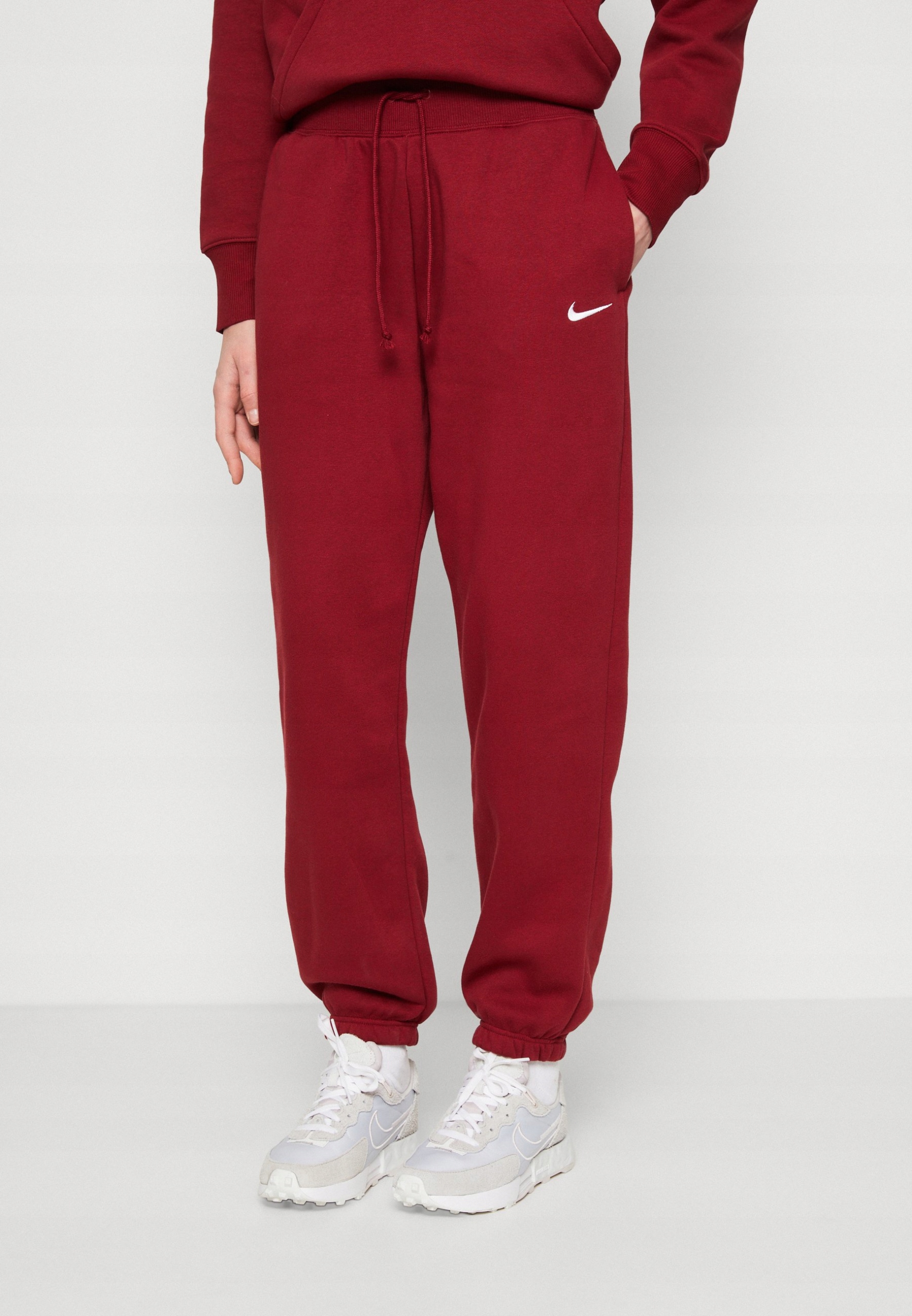 Tréninkové tepláky bordové Oversized Fit Nike Sportswear M