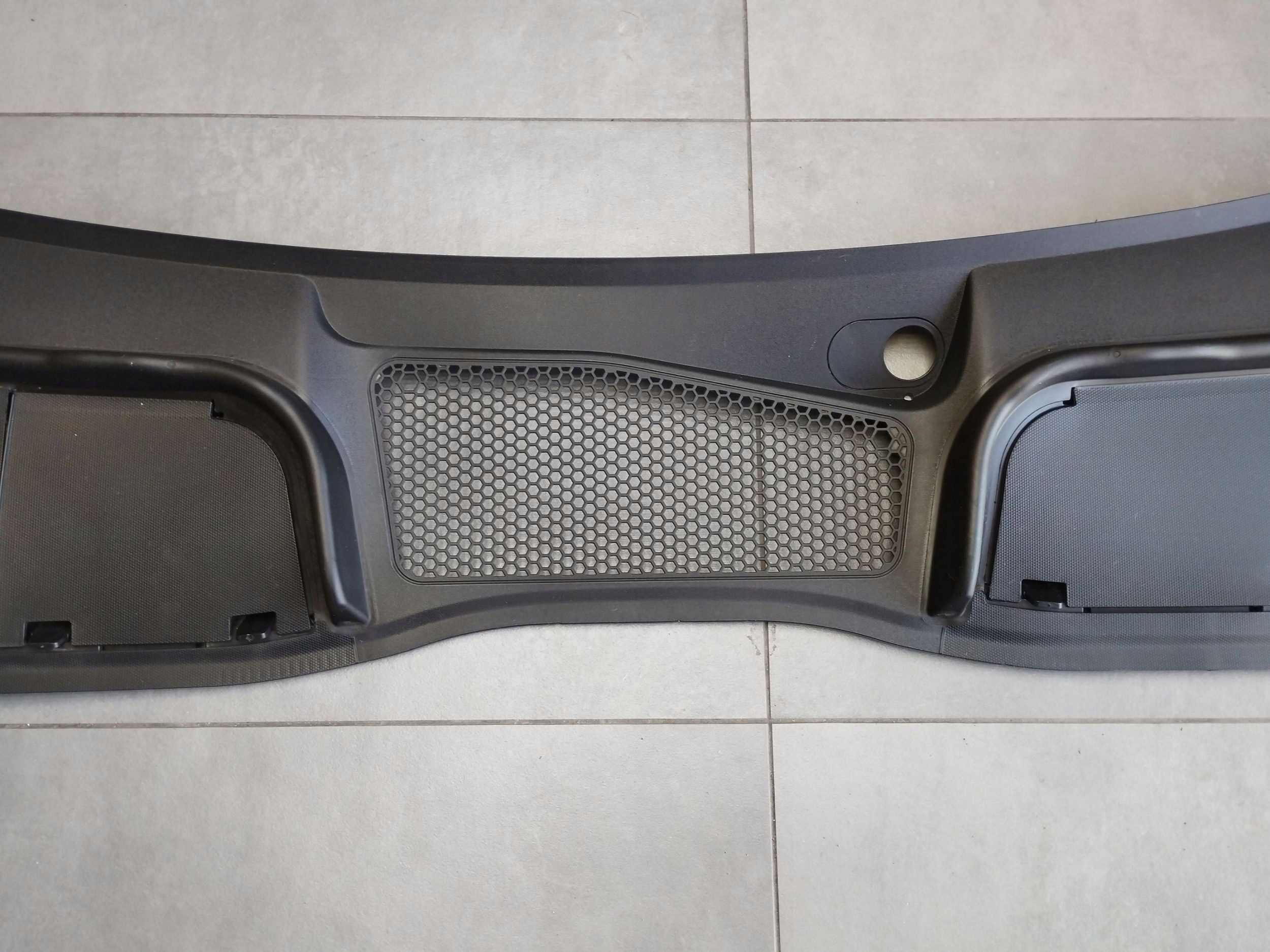 Audi A4 S4 B9 8W torpedo plastic 8W1819403A