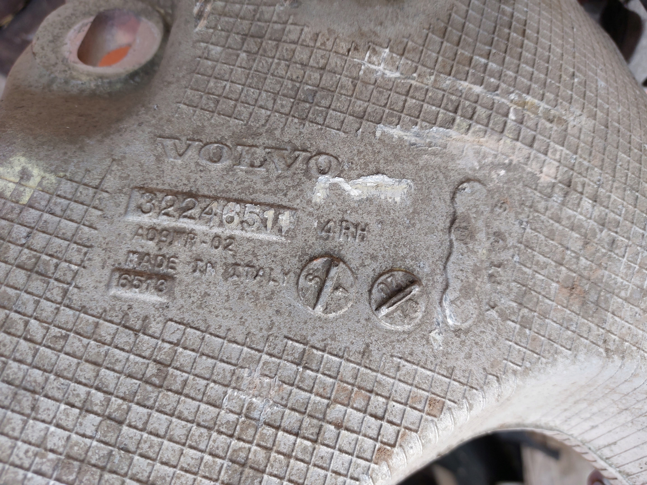 swing right rear part sususpension VOLVO XC90 II 20r