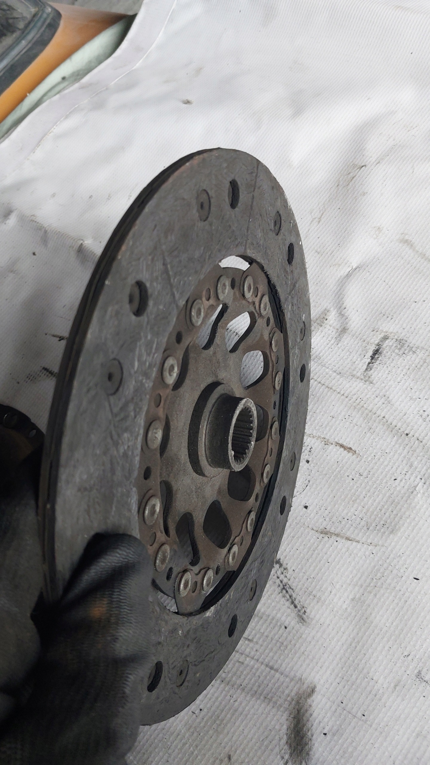Komplet Embrayage Disque de pression DWUMASA VW PASSAT Variant B5 1.9 TDI 115 KM