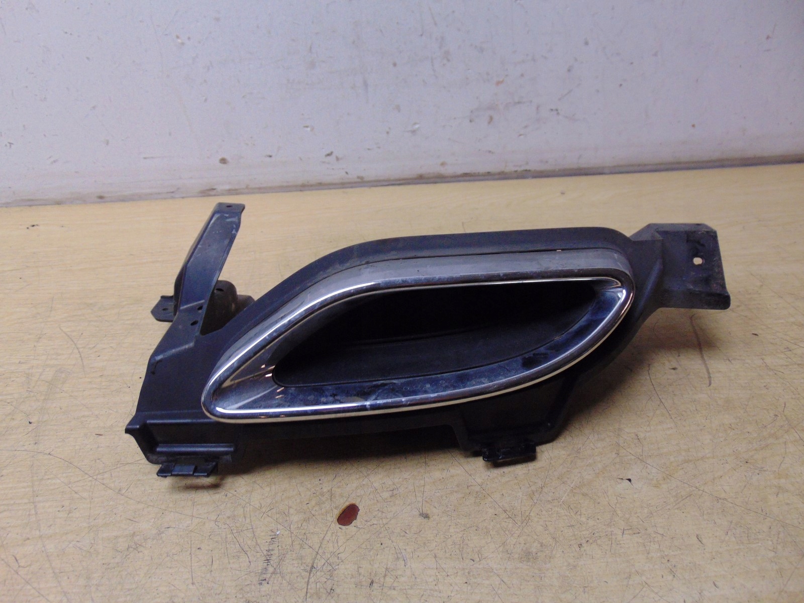 Губа заднього бампера MERCEDES W205 A2058854403