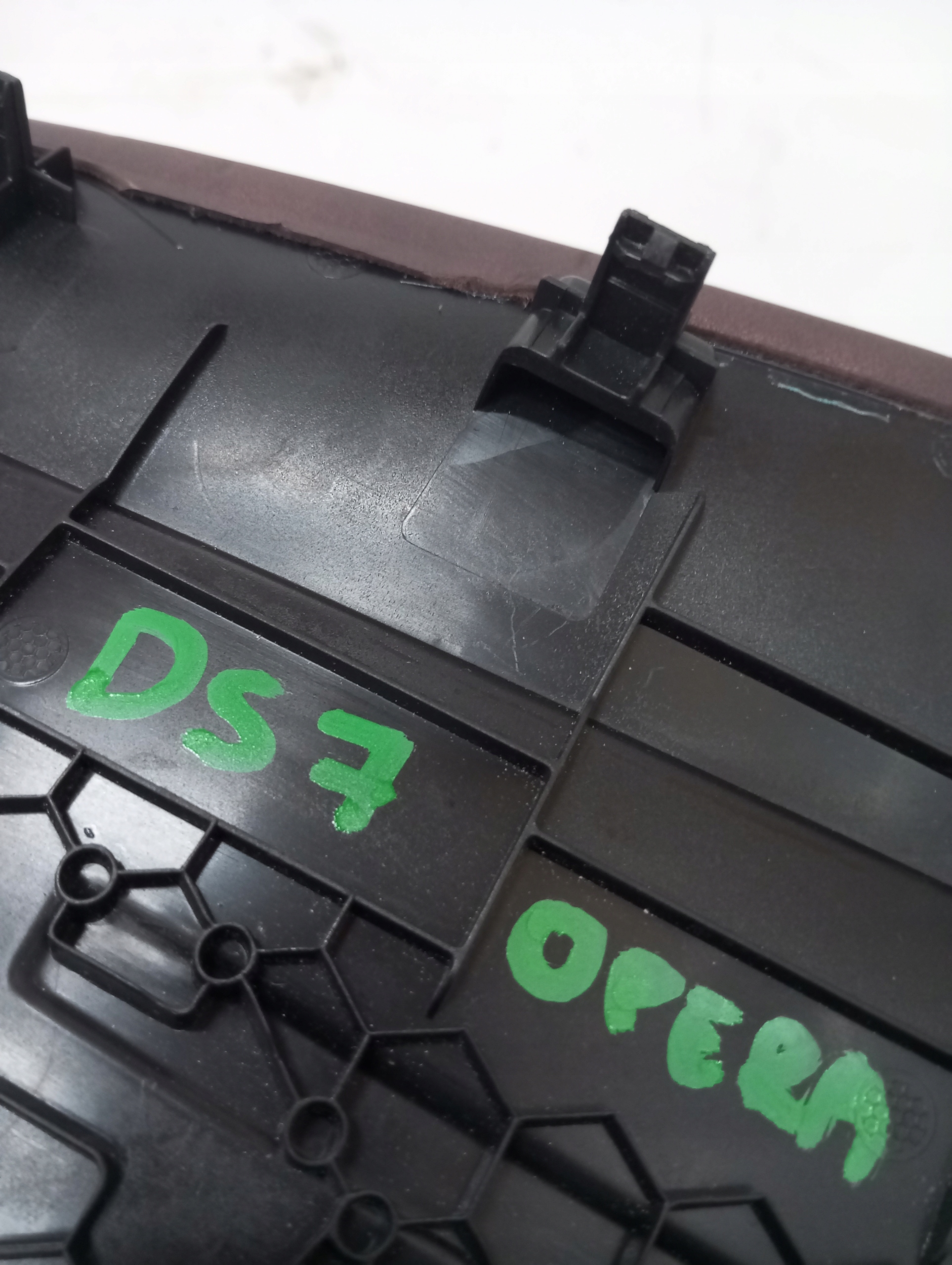 moulding consoles CITROEN DS7