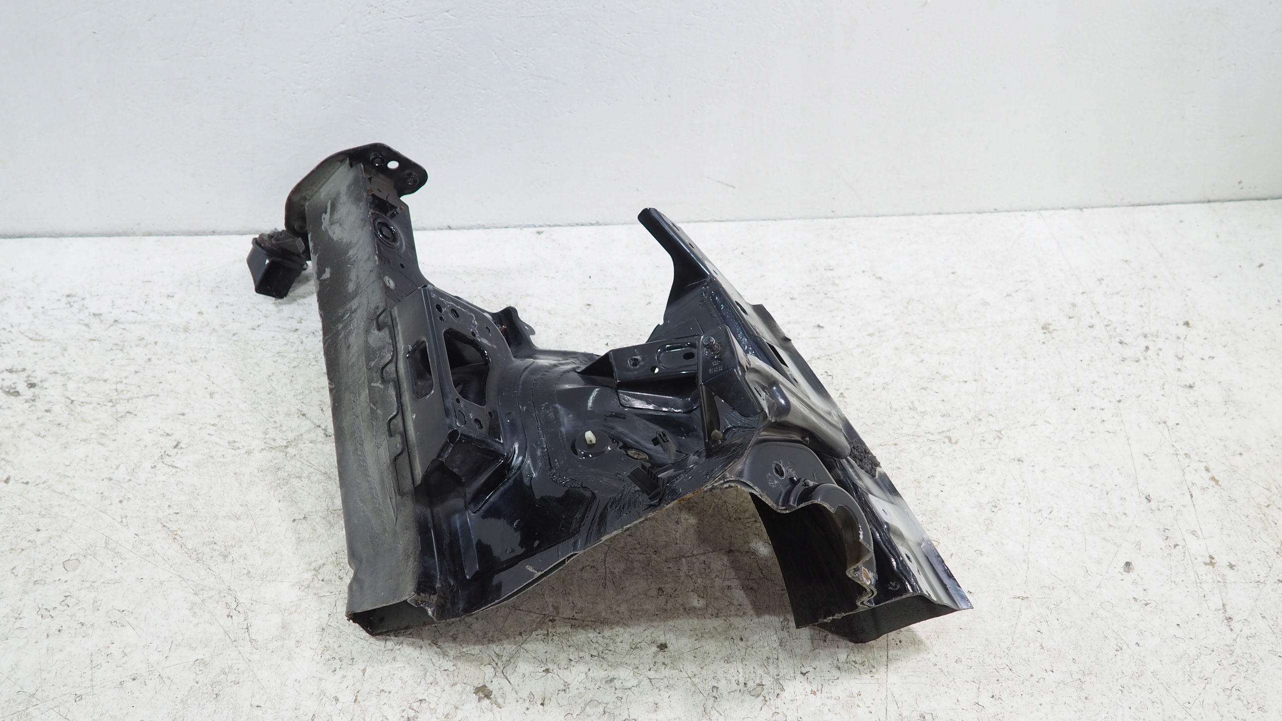 VW Golf VI quarter quarter right front 1K0805148