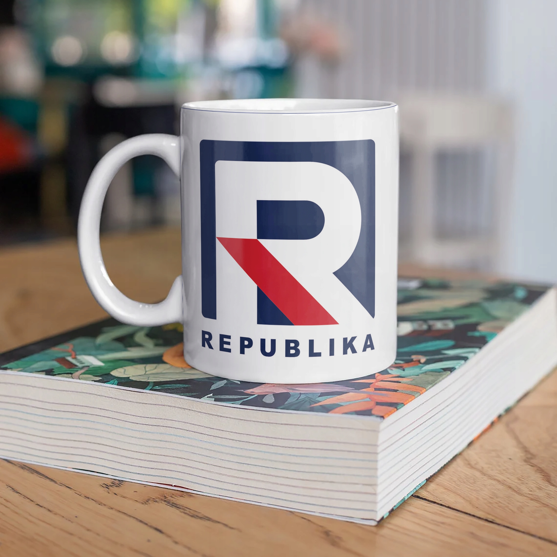 Kubek ceramiczny Telewizja Republika Logo Prezent Upominek Materiał wykonania ceramika