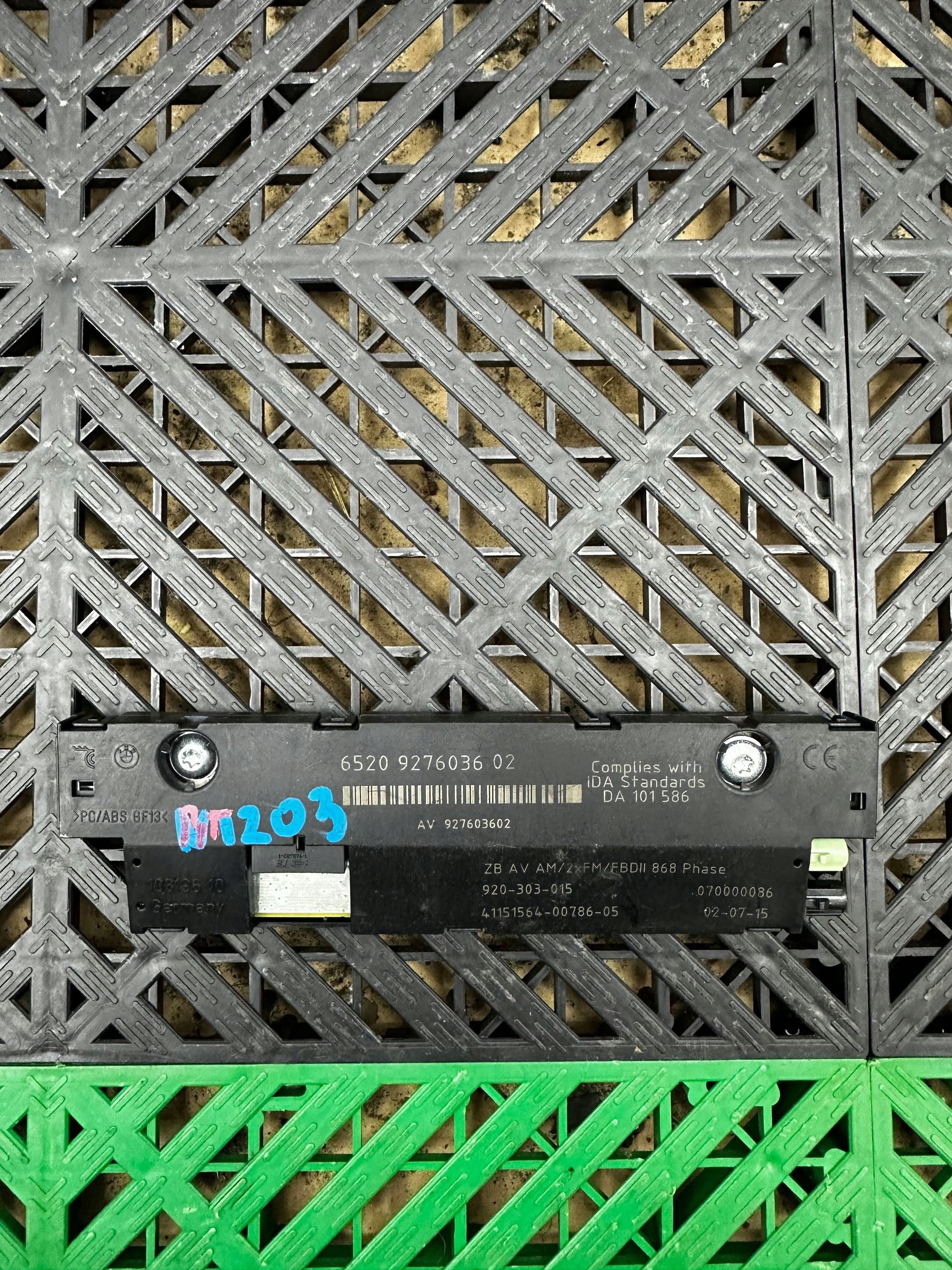 antenna amplifier BMW 5 F10 F11 9276036