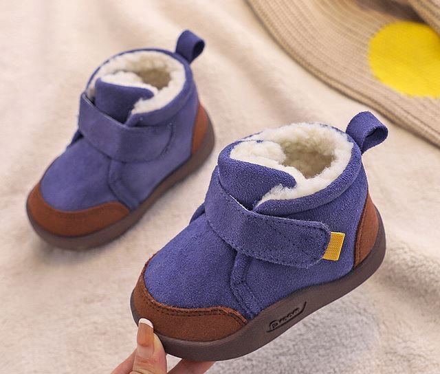 BUTY NIEMOWLĘCE Trzewiki 13 cm OCIEPLANE ROZM 21 Bohater Inny