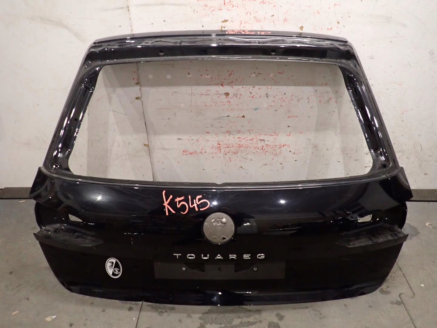 trunk door VW TOUAREG III 2018- 760