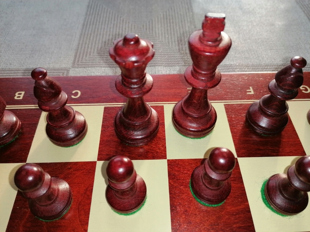 Szachy TURNIEJOWE 41x41 DRUKOWANE POLSKIE Rodzaj szachy drewniane turniejowe