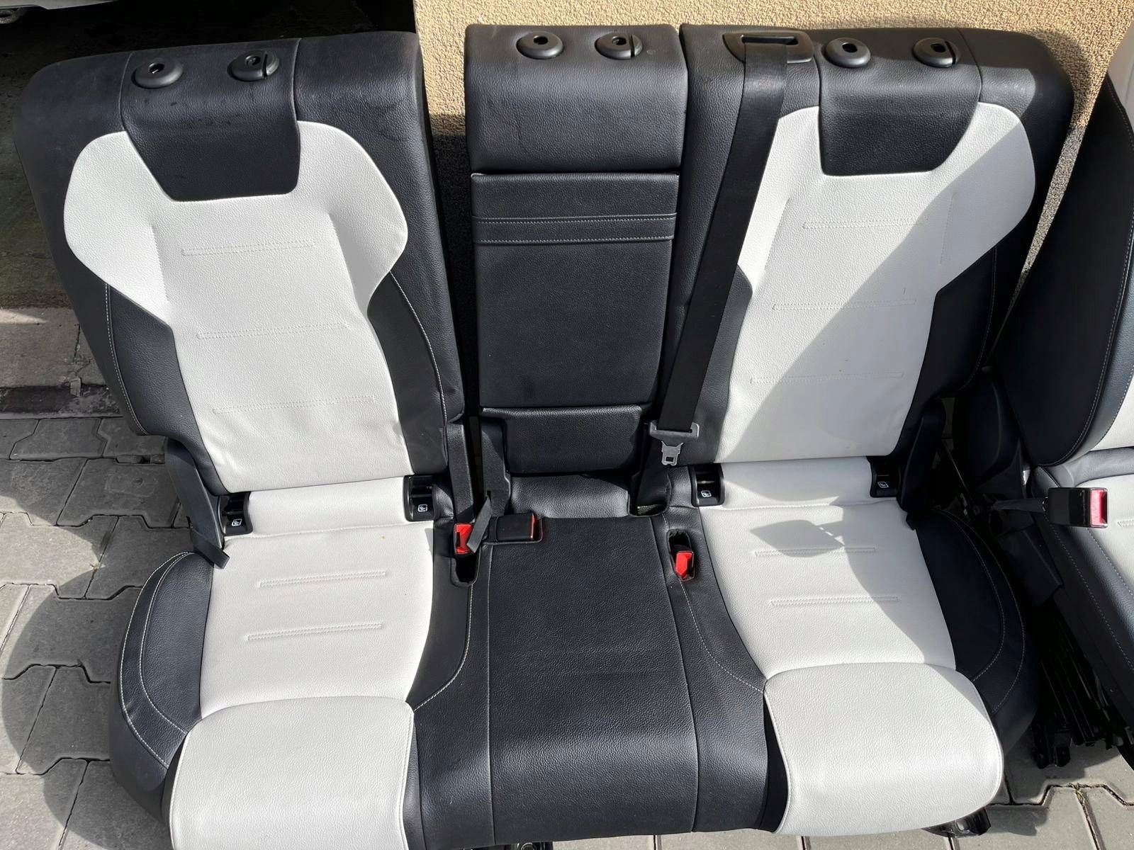 кресла Передний + диван MERCEDES X247