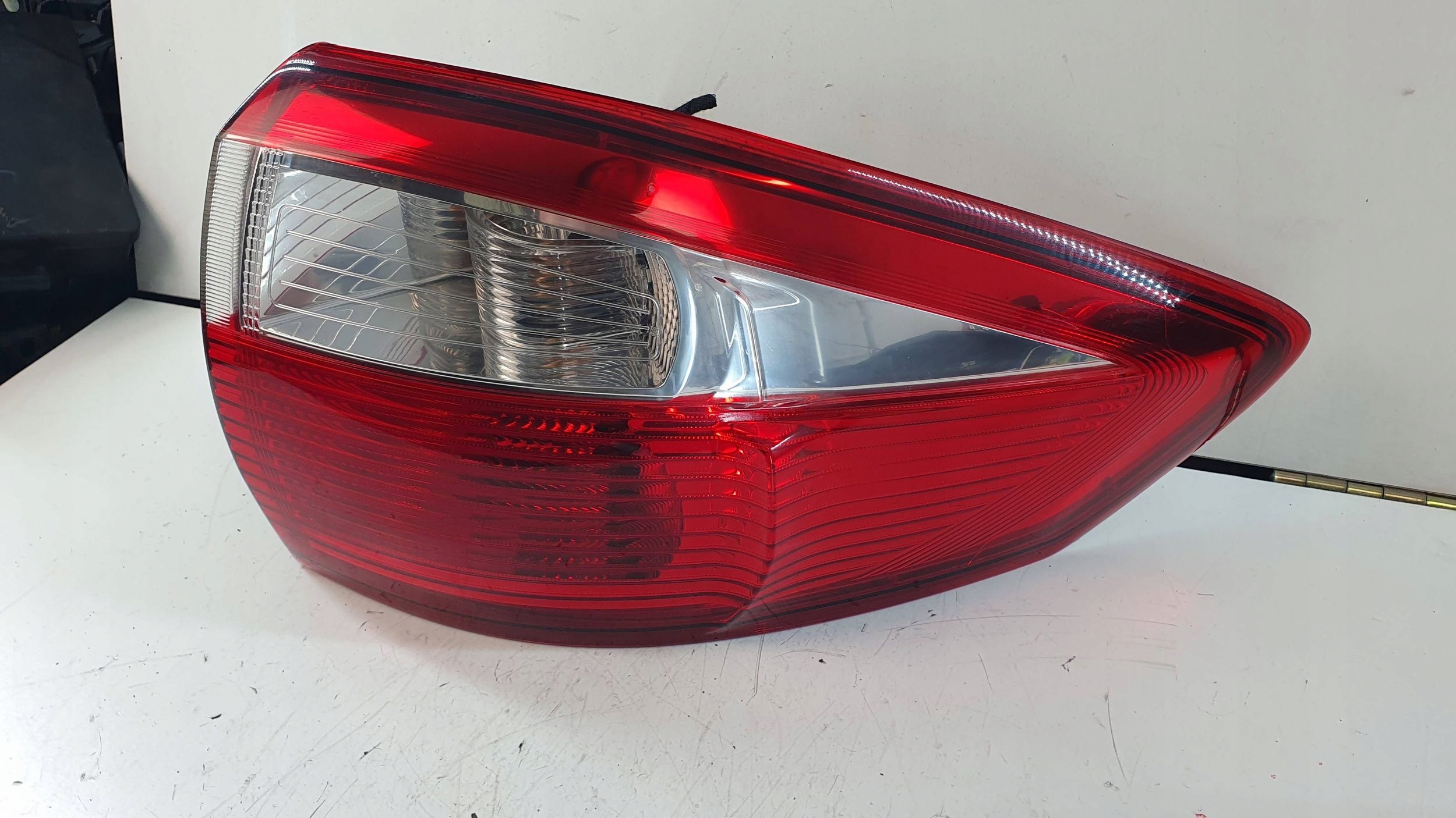 Ford C-MAX II 2 MK2 10- right light rear rear part