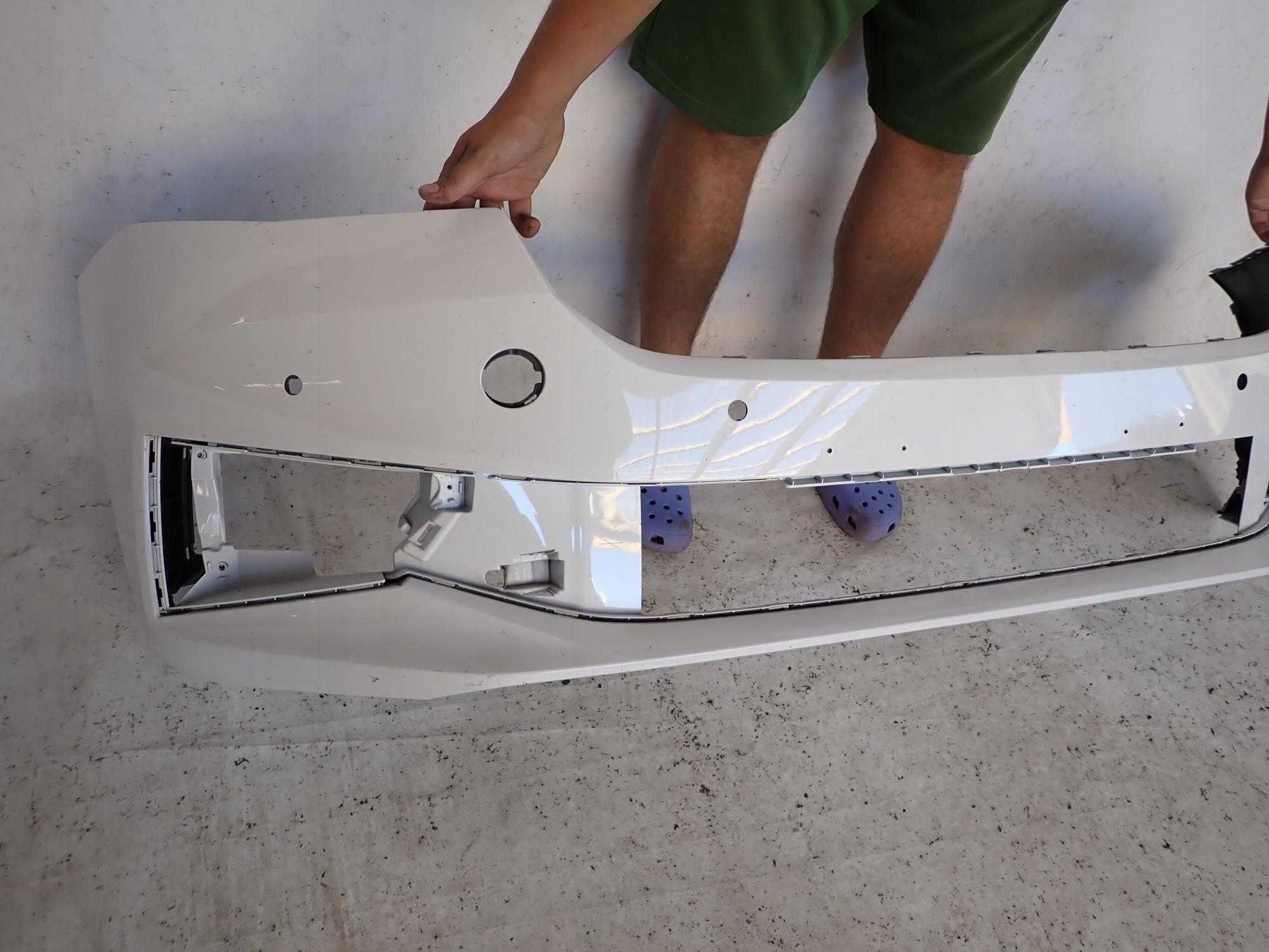 SKODA FABIA IV 4 21-> bumper front front PDC