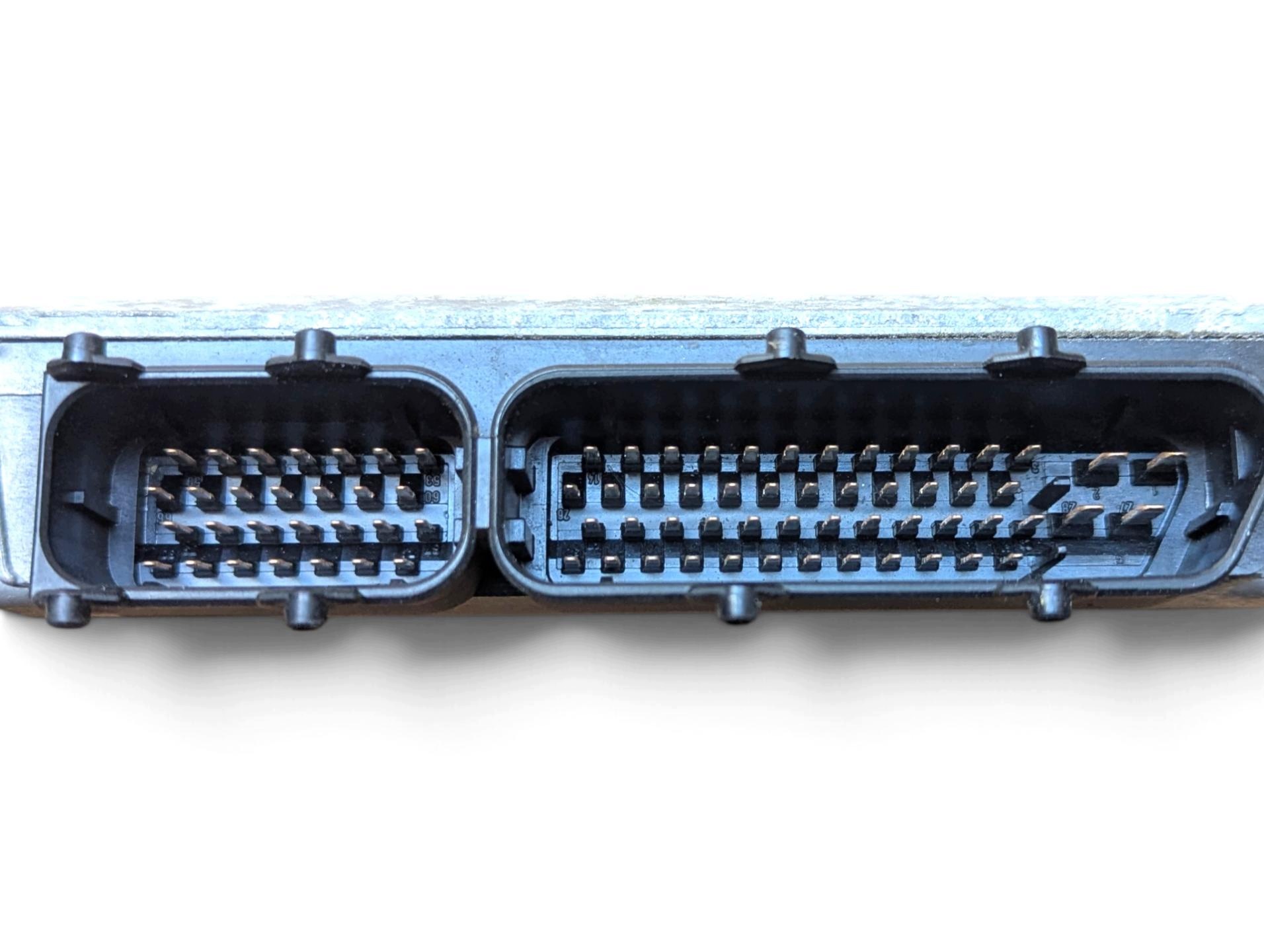 unité de commande électronique uce moteur Volkswagen Fox 2 5Z 2009 03D906023B