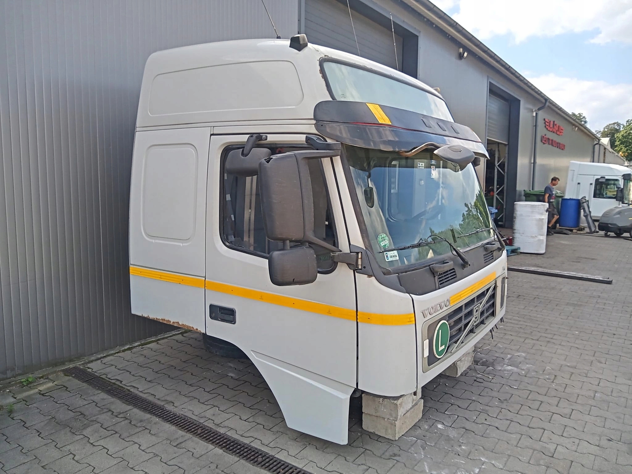 VOLVO FM13 KABINA KOMPLETNA GLOBETROTTER Typ samochodu Samochody ciężarowe