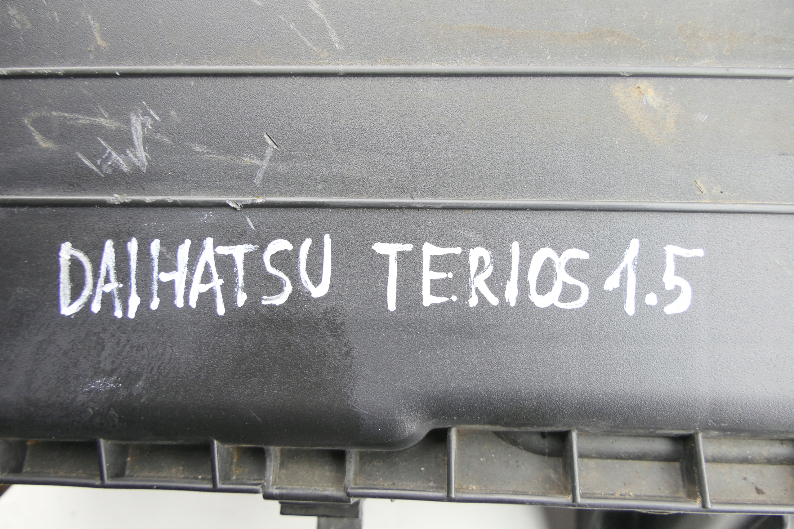 Gehäuse filter luft DAIHATSU TERIOS II 1.5